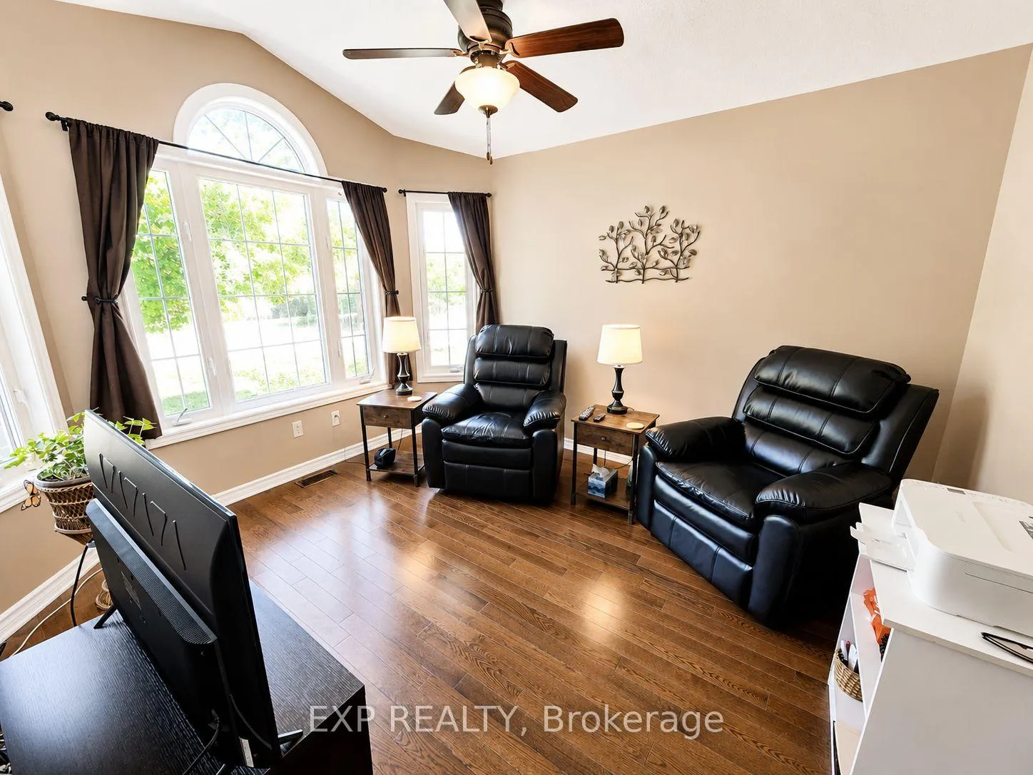 Photo 17 of 107 Ferrara Drive, Smiths Falls — HOMEH