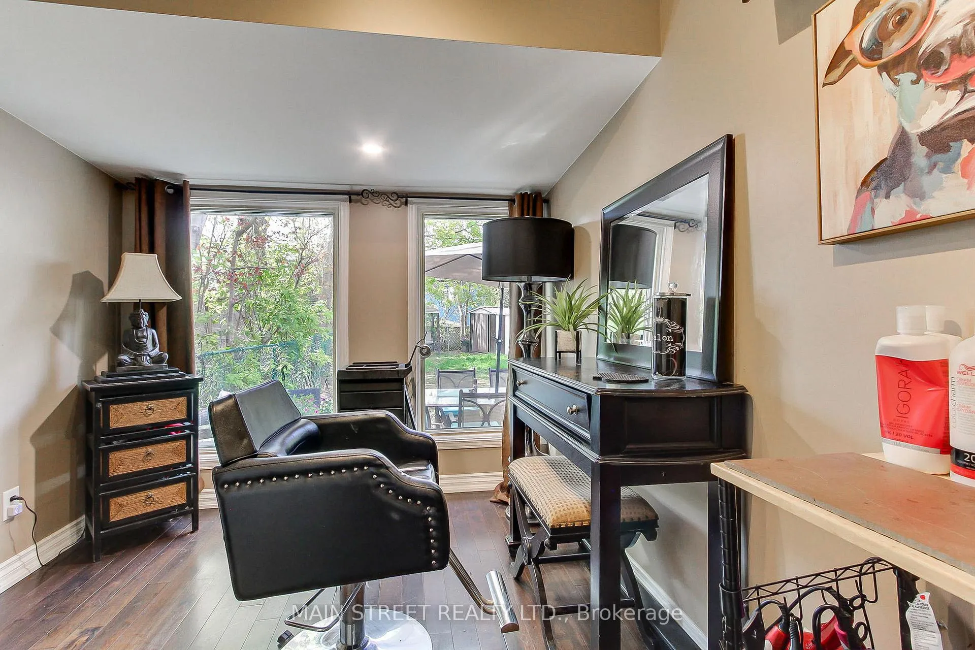 Photo 17 of 19 Macdonald Street, Etobicoke, Mimico — HOMEH