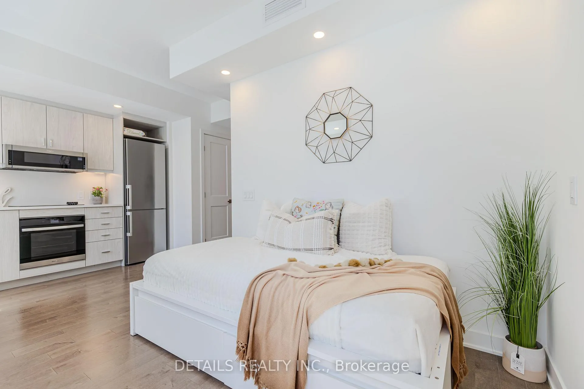 Photo 16 of Unit 1008, 340 Queen Street, Ottawa, Ottawa Centre — HOMEH