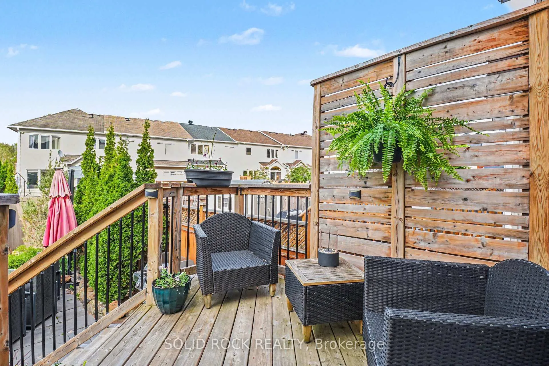 Photo 22 of 2064 Dunollie Crescent, Ottawa, Kanata - Morgan's Grant/South March — HOMEH