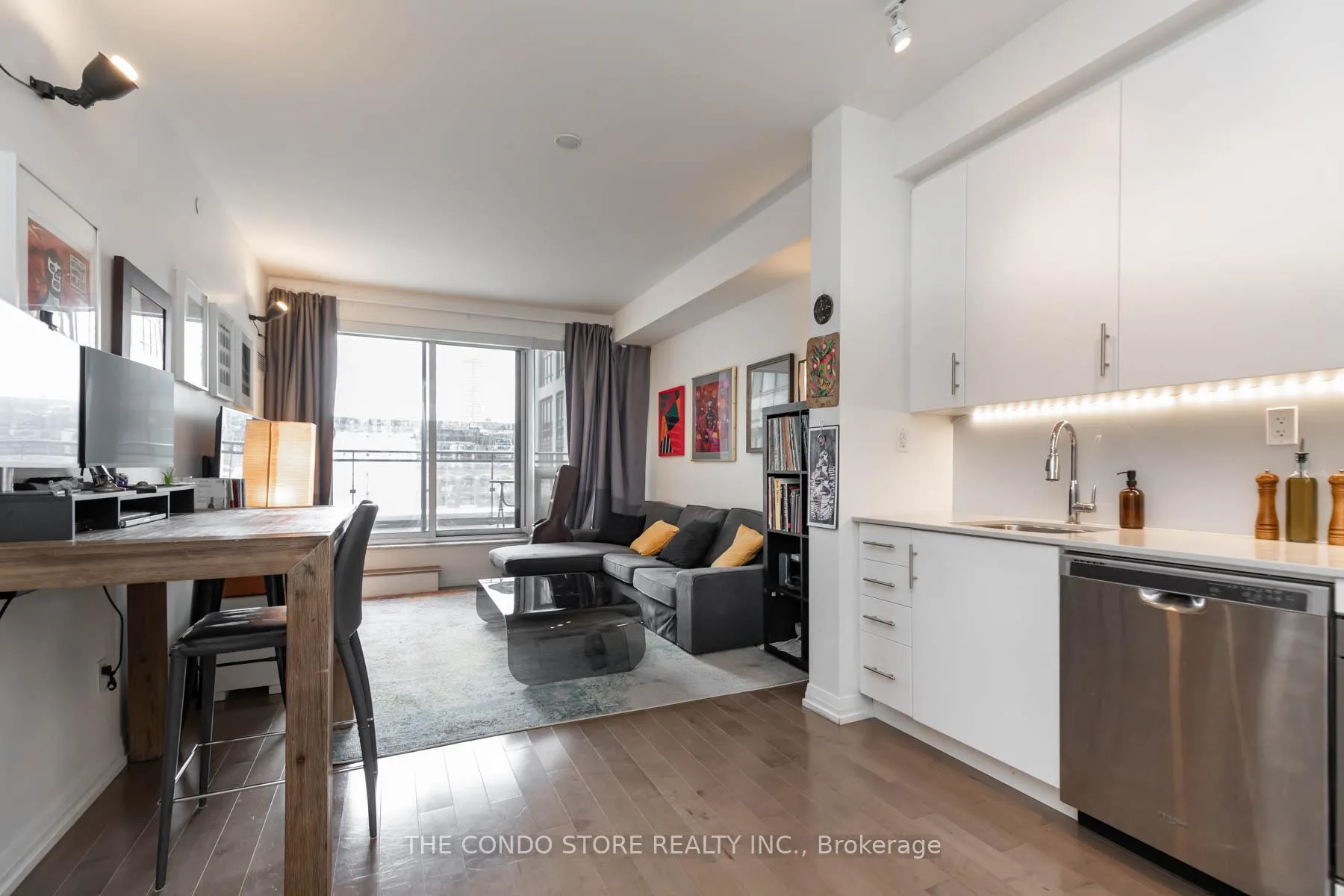 Photo 4 of Unit 611, 460 Adelaide Street E, Toronto, Moss Park — HOMEH