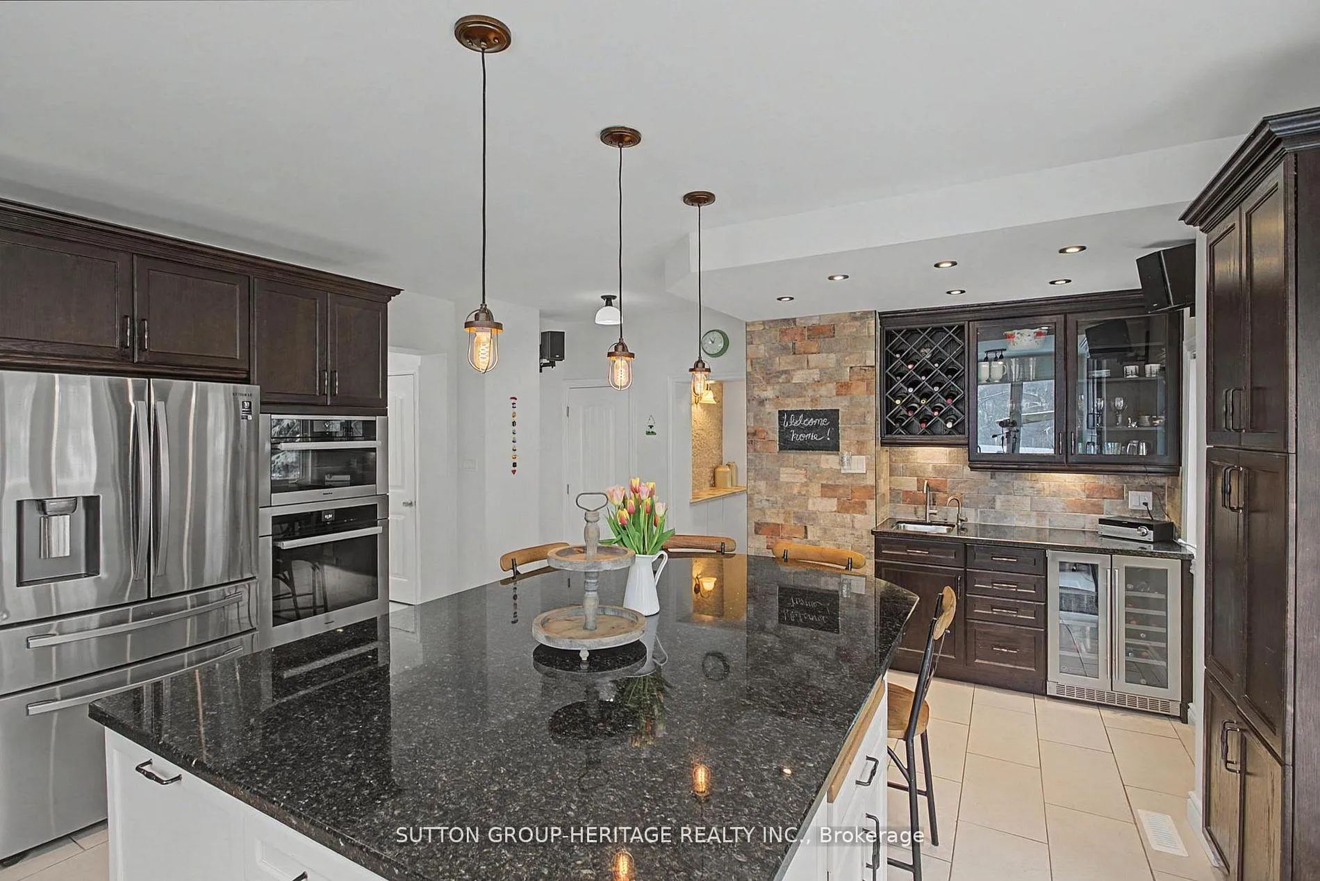 Photo 4 of 2460 Sixth Concession Road, Pickering, Rural Pickering — HOMEH