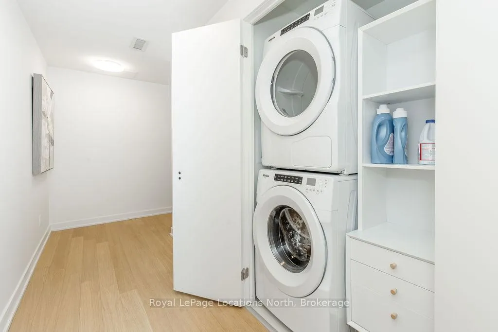 Photo 5 of Unit 523, 31 Huron Street, Collingwood — HOMEH