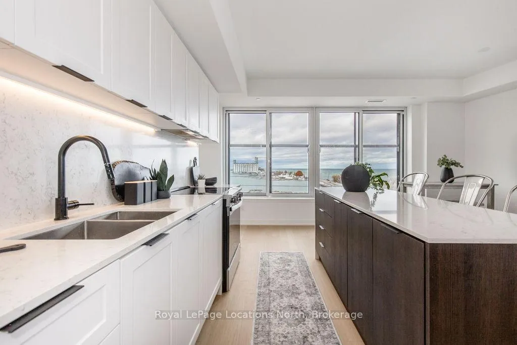 Photo 16 of Unit 523, 31 Huron Street, Collingwood — HOMEH