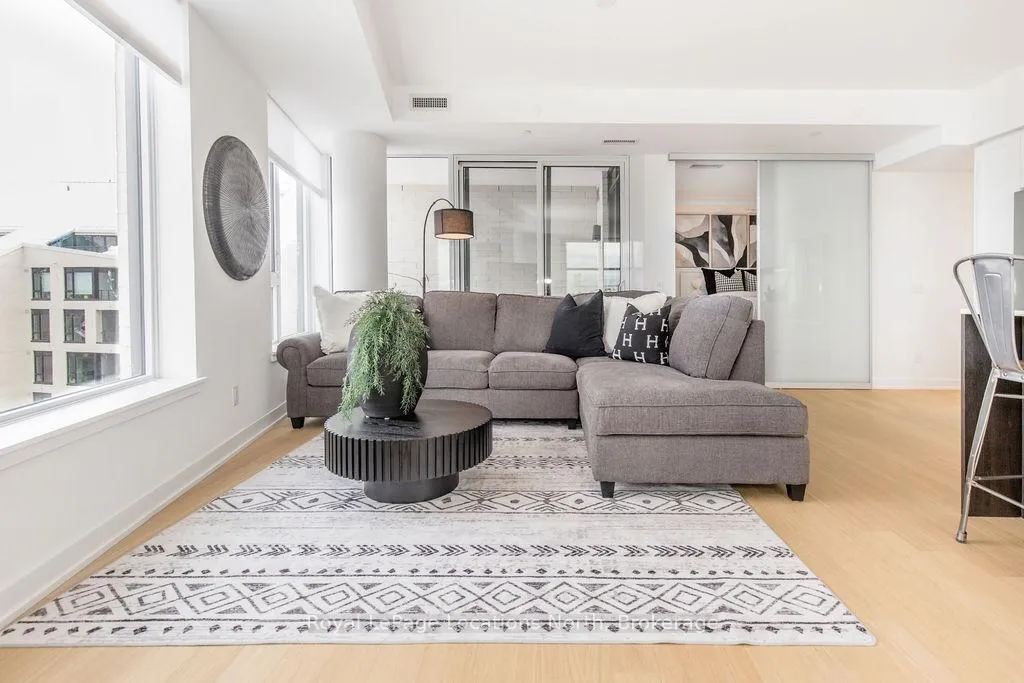 Photo 18 of Unit 523, 31 Huron Street, Collingwood — HOMEH