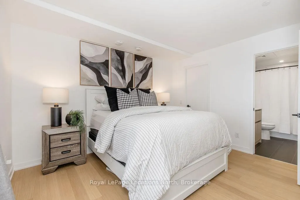 Photo 20 of Unit 523, 31 Huron Street, Collingwood — HOMEH