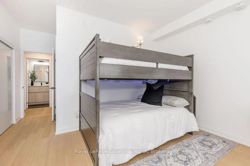 Photo 22 of Unit 523, 31 Huron Street, Collingwood — HOMEH