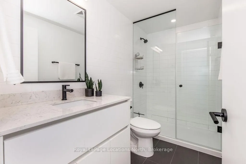 Photo 23 of Unit 523, 31 Huron Street, Collingwood — HOMEH