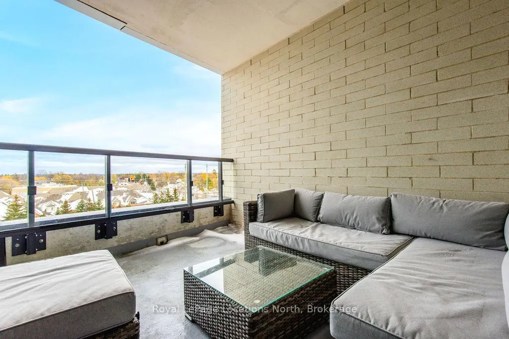 Photo 24 of Unit 523, 31 Huron Street, Collingwood — HOMEH
