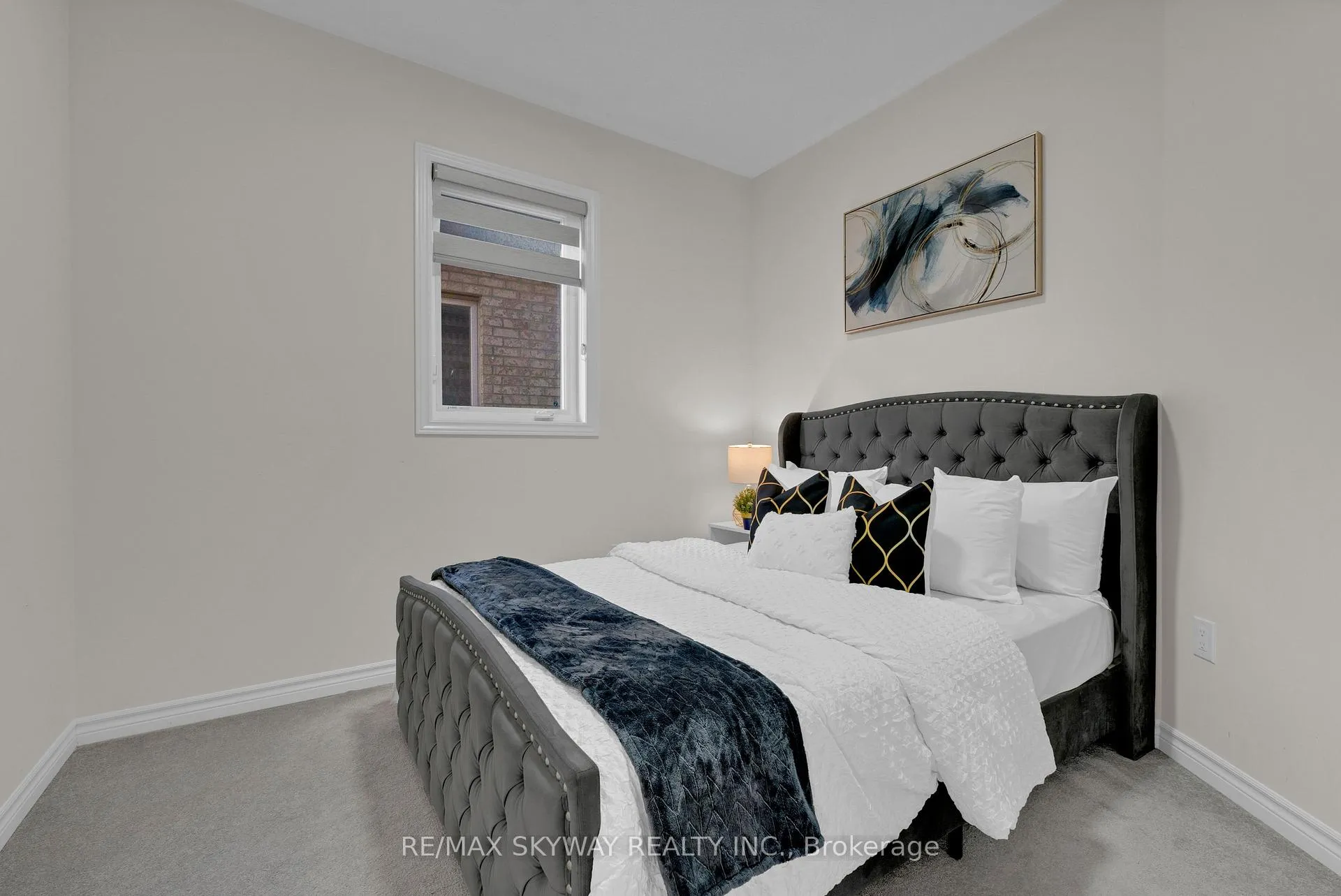 Photo 16 of 21 Allegro Drive, Brampton, Credit Valley — HOMEH