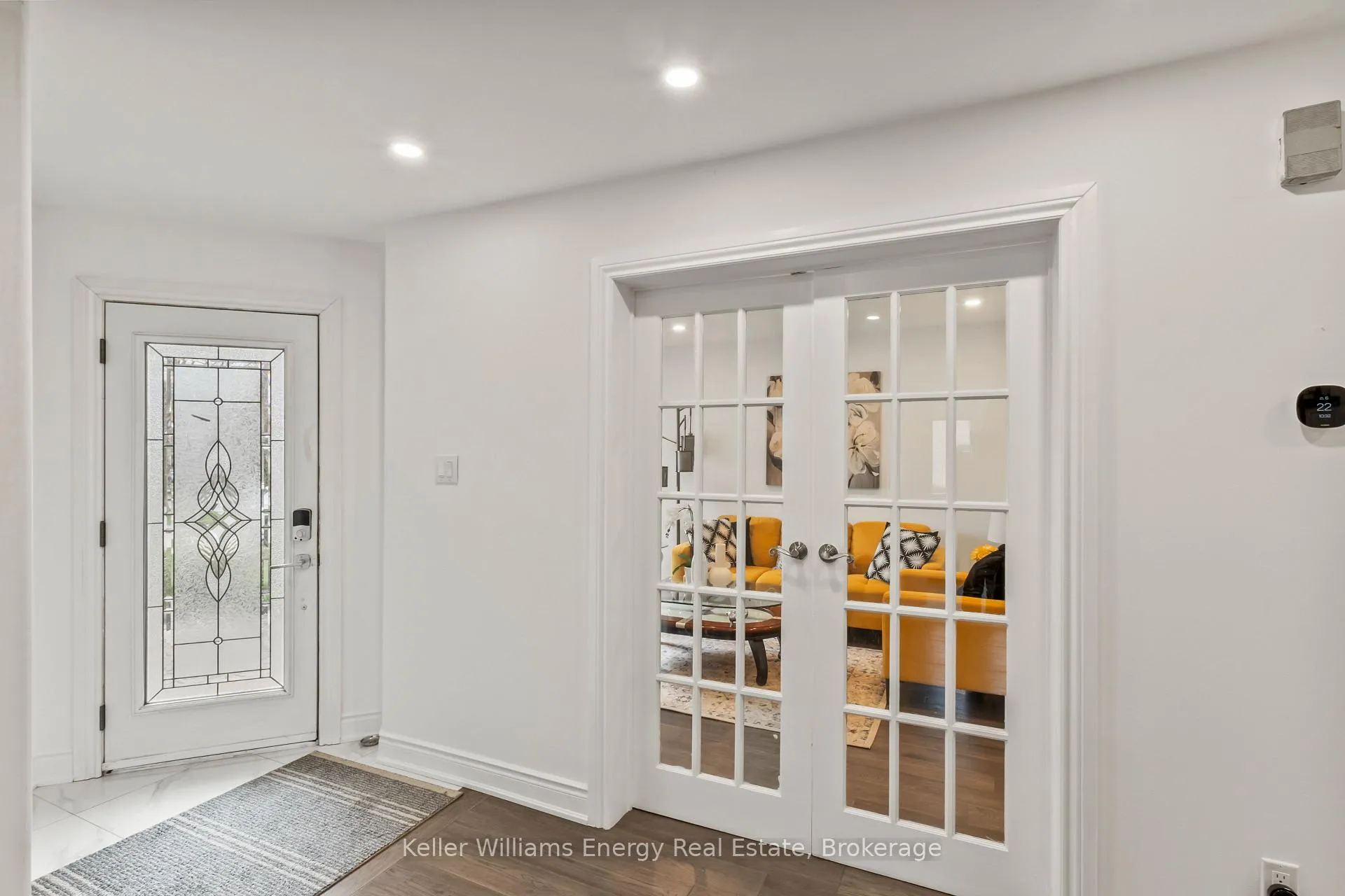 Photo 6 of 19 Farncomb Crescent, Clarington, Bowmanville — HOMEH