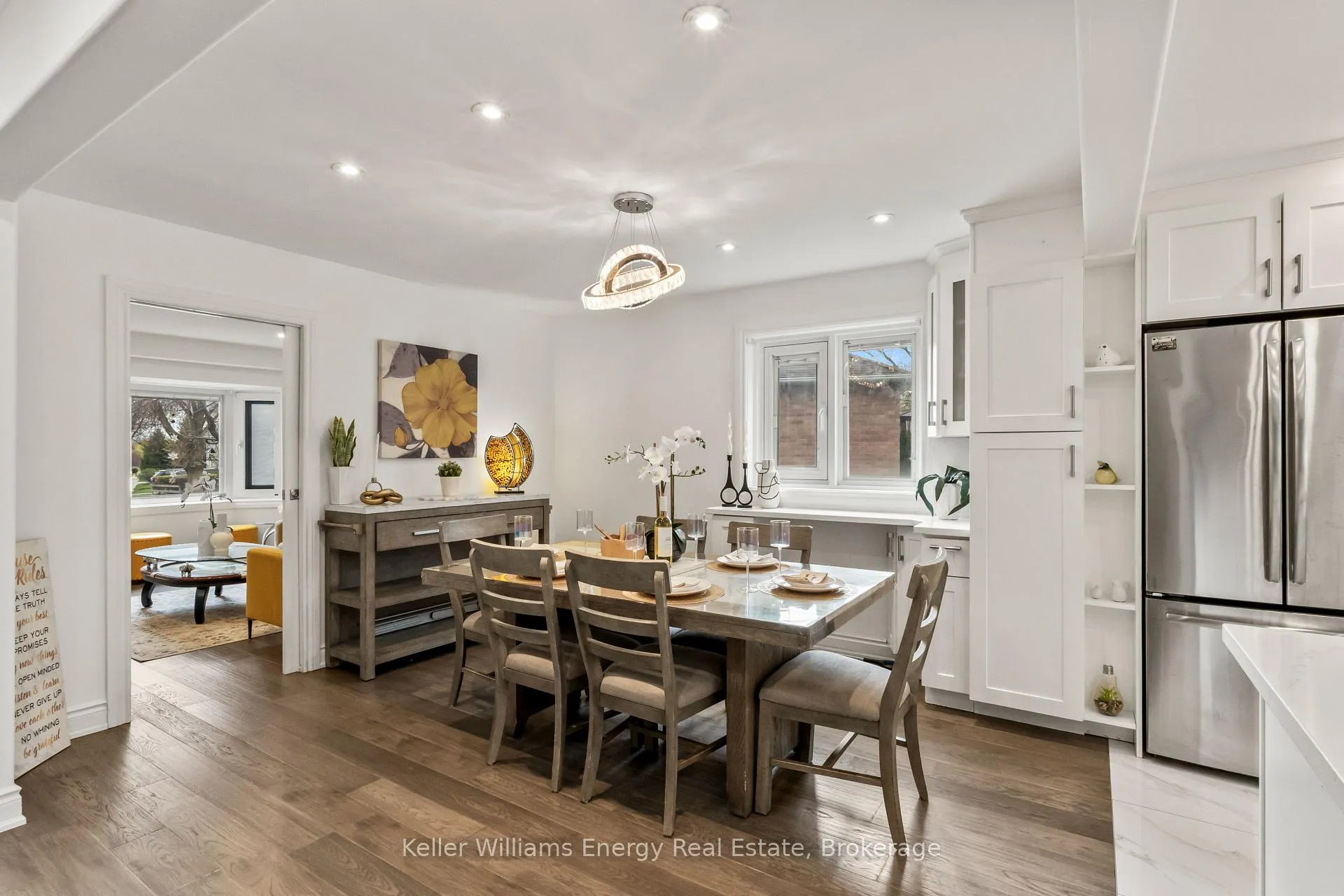 Photo 10 of 19 Farncomb Crescent, Clarington, Bowmanville — HOMEH