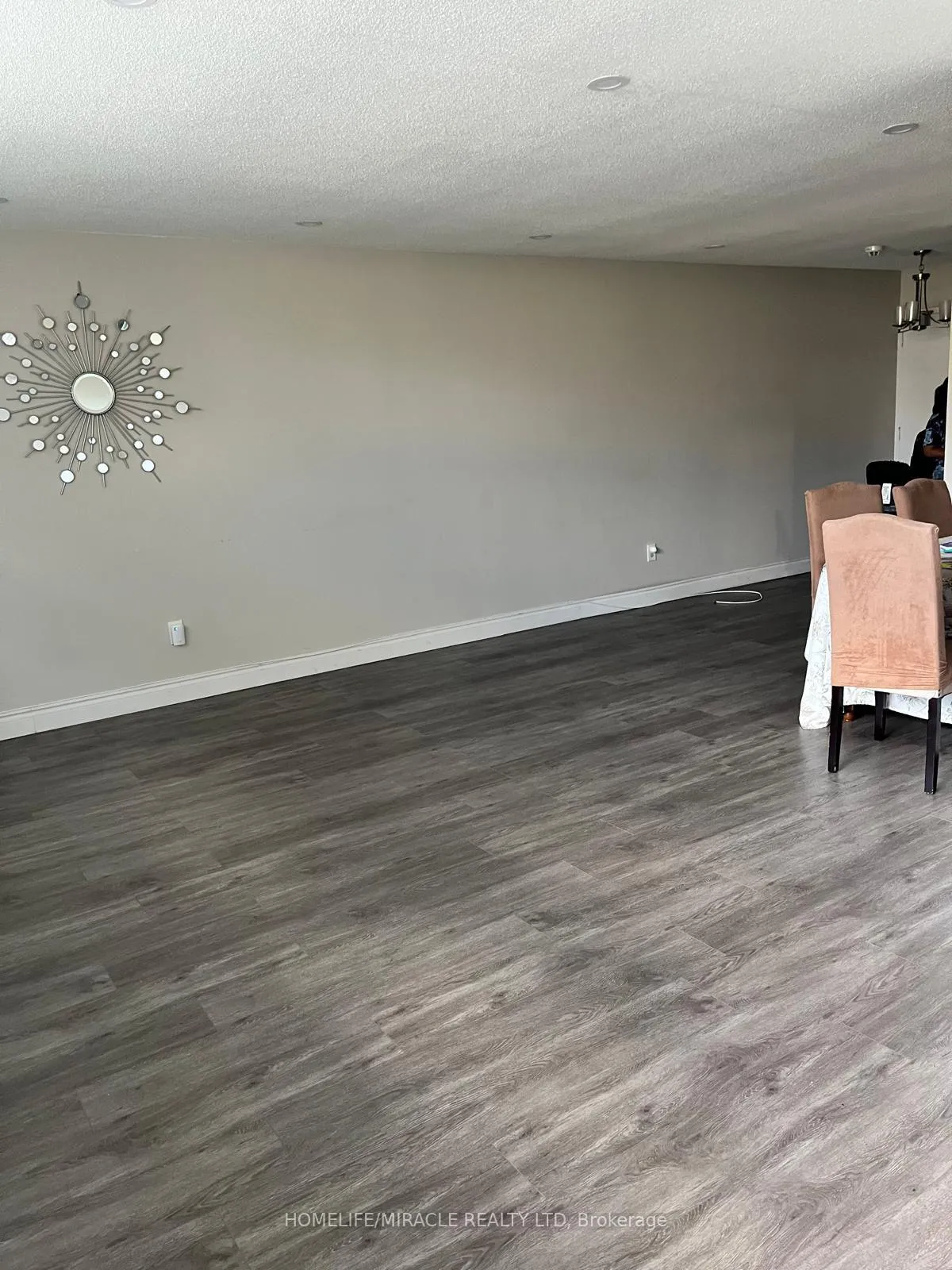 Photo 3 of Unit 12, 15 Albright Road, Hamilton, Vincent — HOMEH
