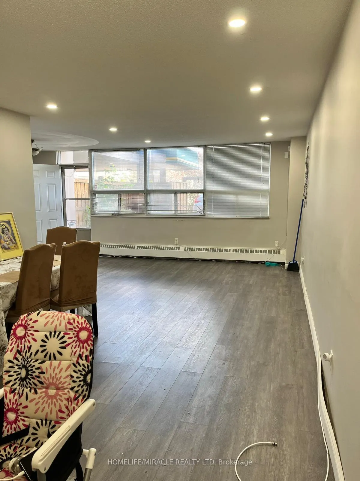 Photo 4 of Unit 12, 15 Albright Road, Hamilton, Vincent — HOMEH