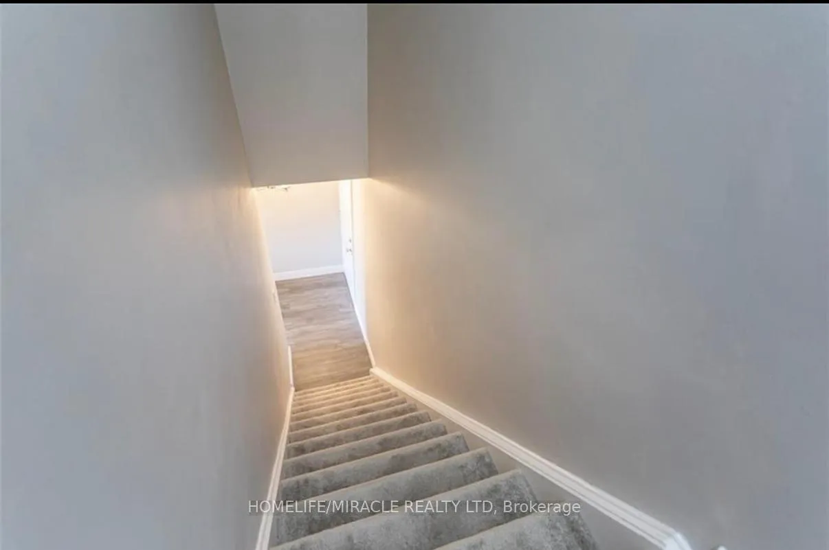 Photo 14 of Unit 12, 15 Albright Road, Hamilton, Vincent — HOMEH