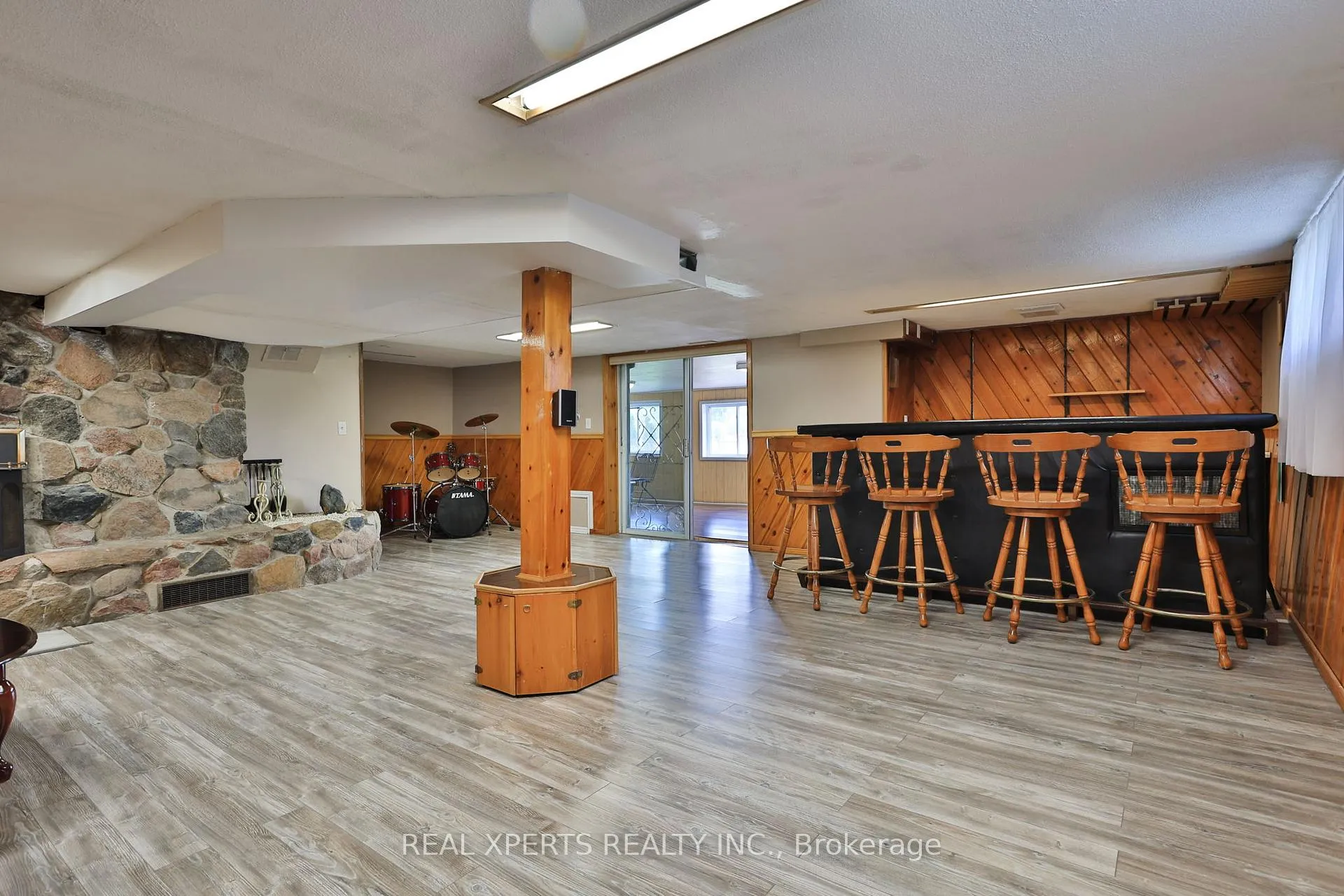 Photo 22 of 29 Prior Lane, Quinte West, Sidney Ward — HOMEH