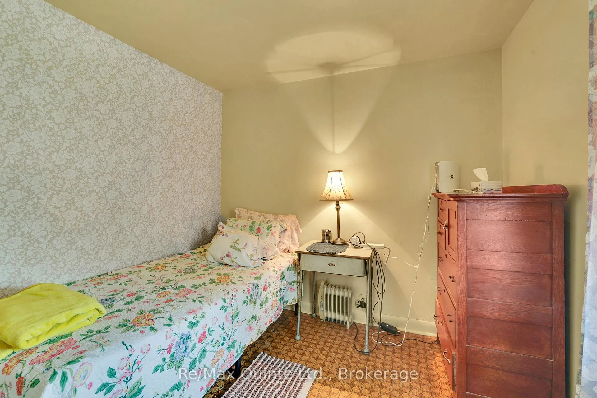 Photo 16 of 13 Douglas Road, Centre Hastings — HOMEH