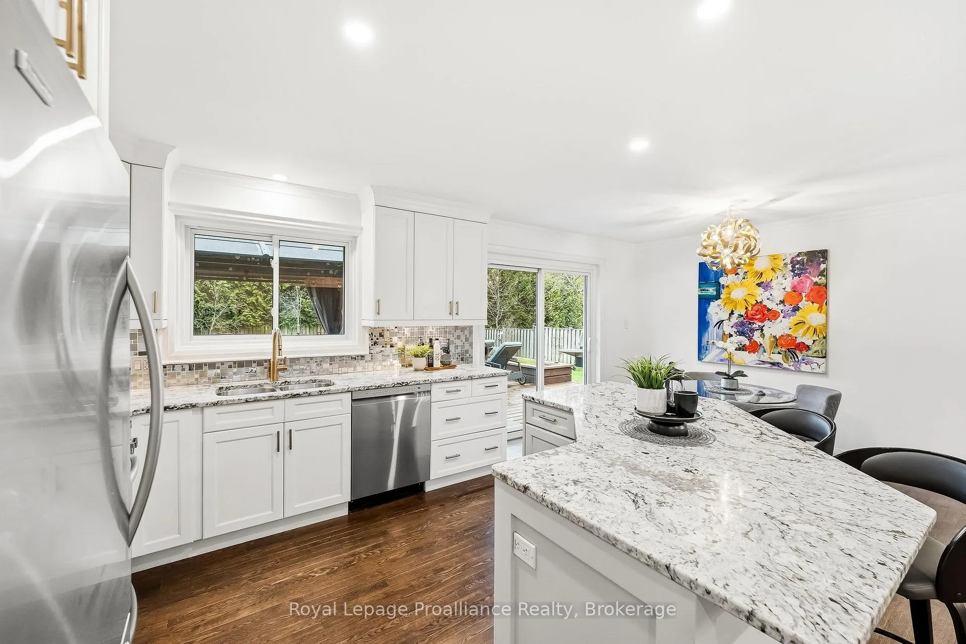Photo 14 of 35 Hamilton Avenue, Cobourg — HOMEH
