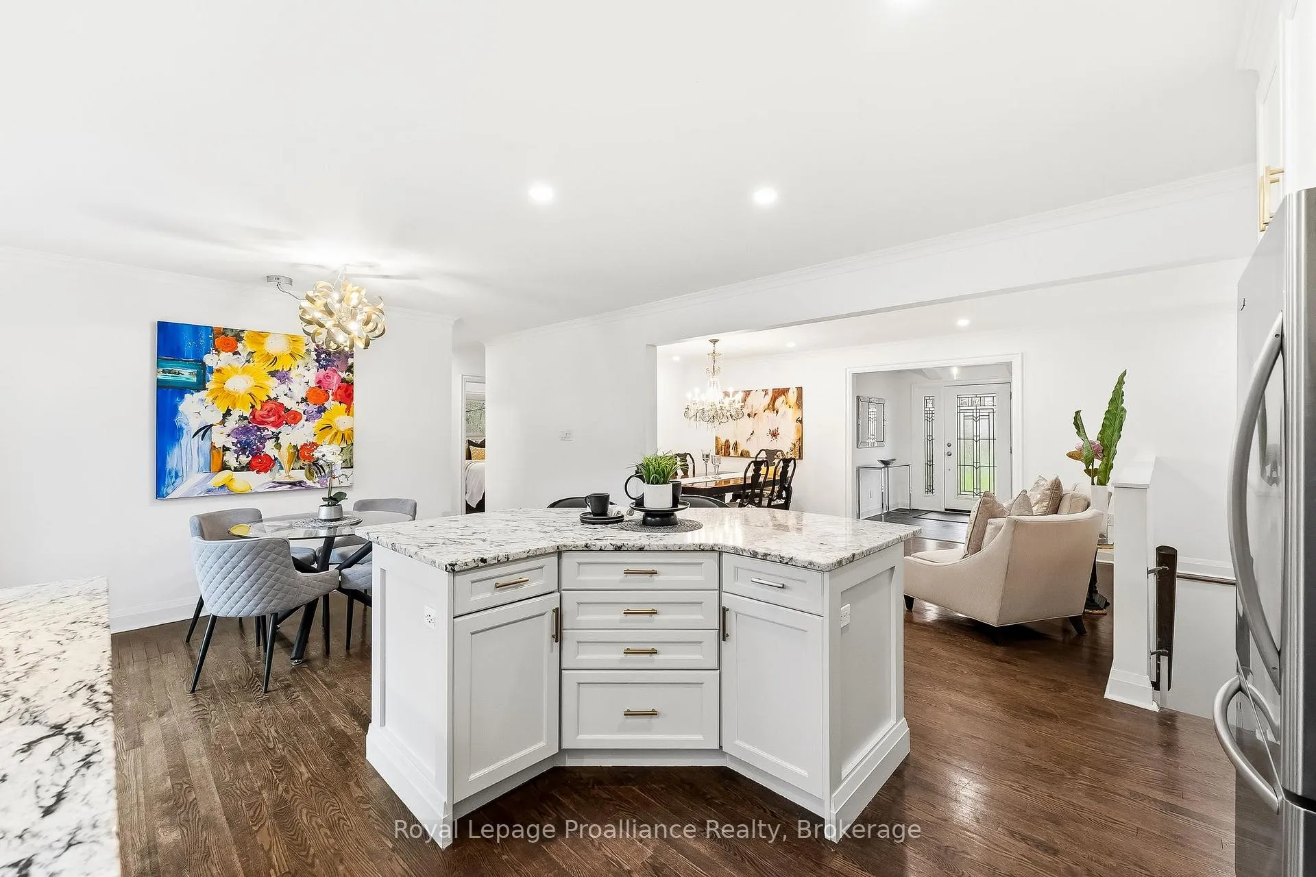 Photo 15 of 35 Hamilton Avenue, Cobourg — HOMEH