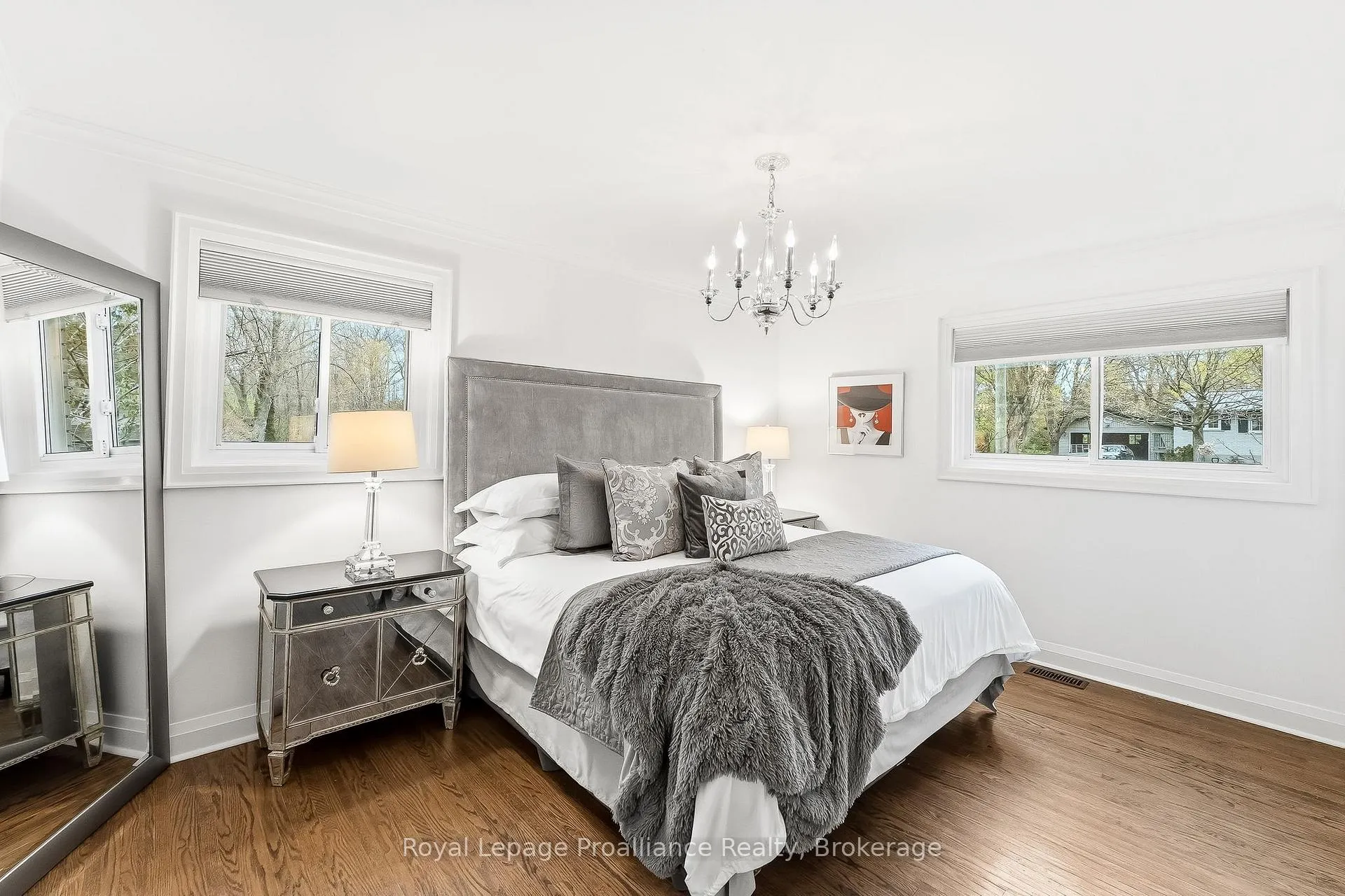 Photo 25 of 35 Hamilton Avenue, Cobourg — HOMEH