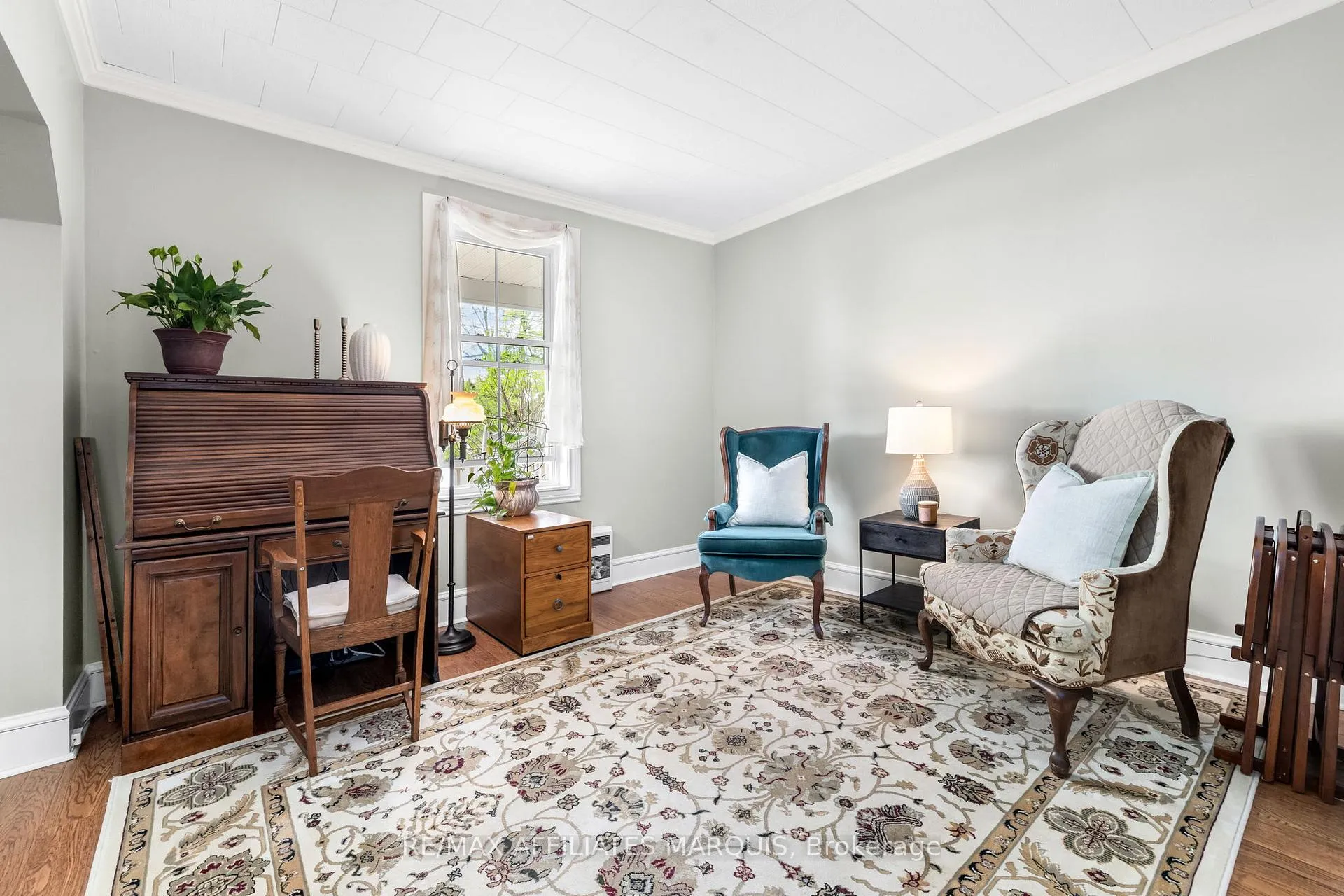 Photo 5 of 4 Park Avenue, Smiths Falls — HOMEH