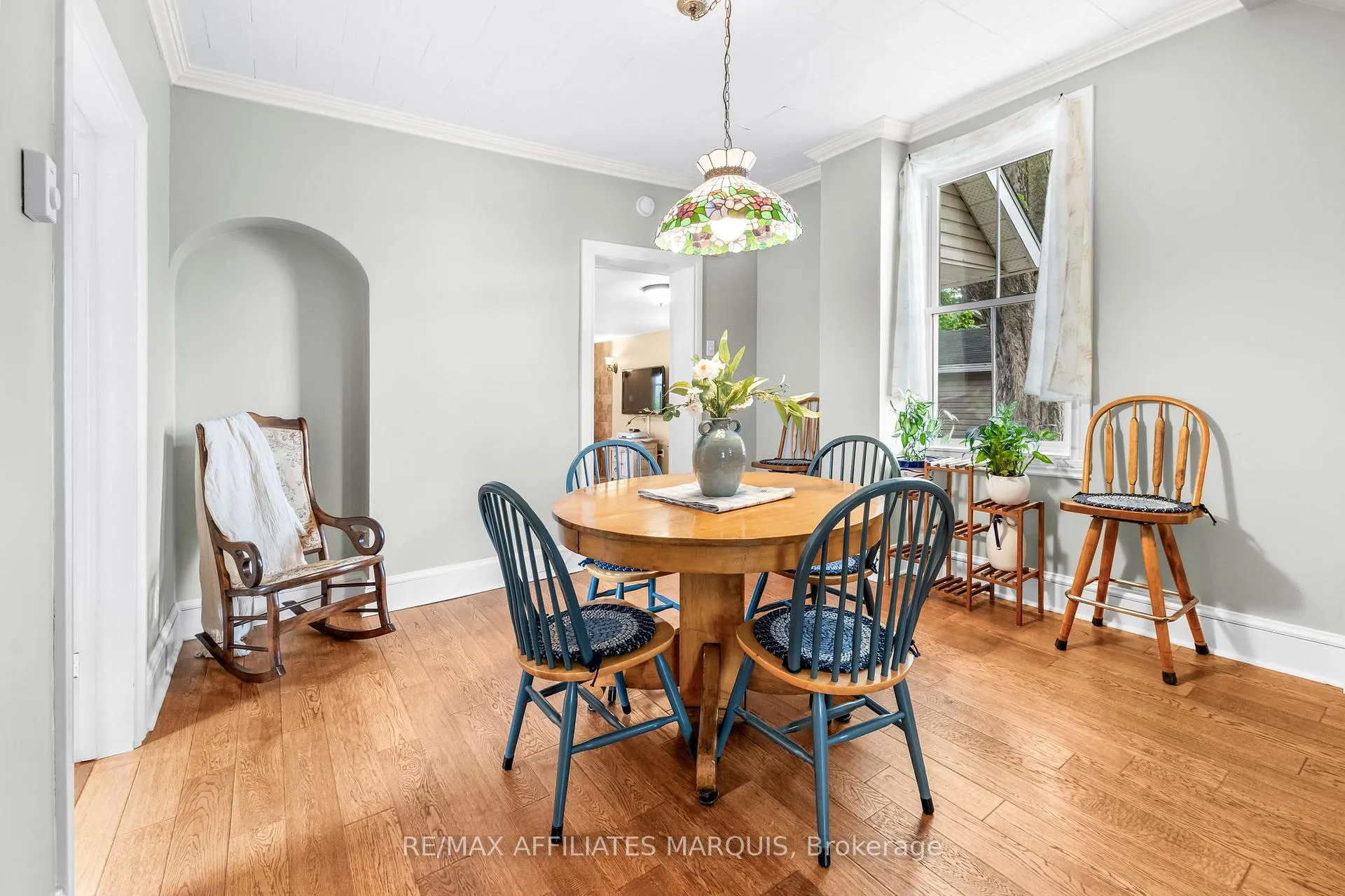 Photo 7 of 4 Park Avenue, Smiths Falls — HOMEH