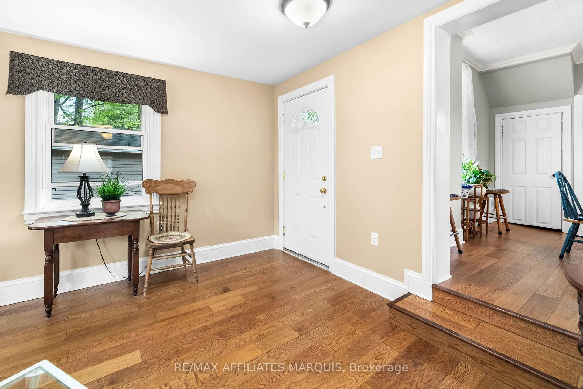 Photo 12 of 4 Park Avenue, Smiths Falls — HOMEH