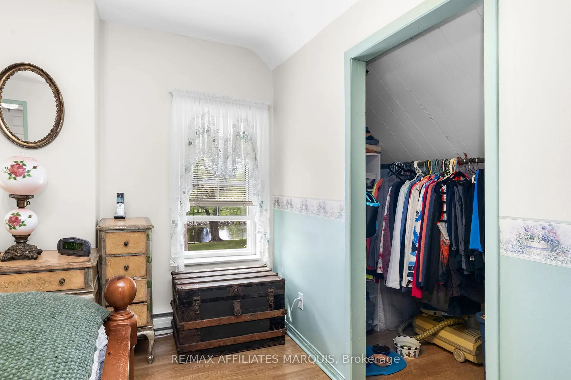 Photo 25 of 4 Park Avenue, Smiths Falls — HOMEH