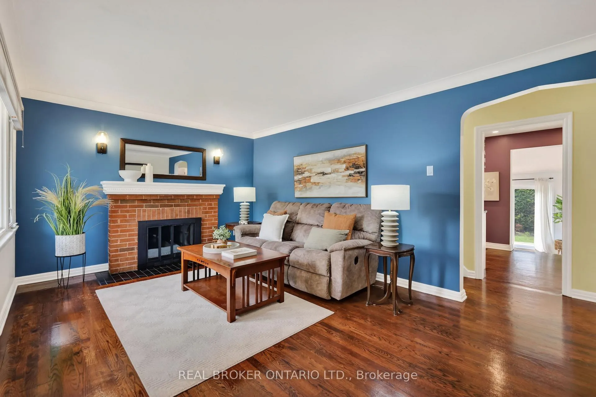 Photo 3 of 1572 Dorion Avenue, Ottawa, Riverview Park — HOMEH