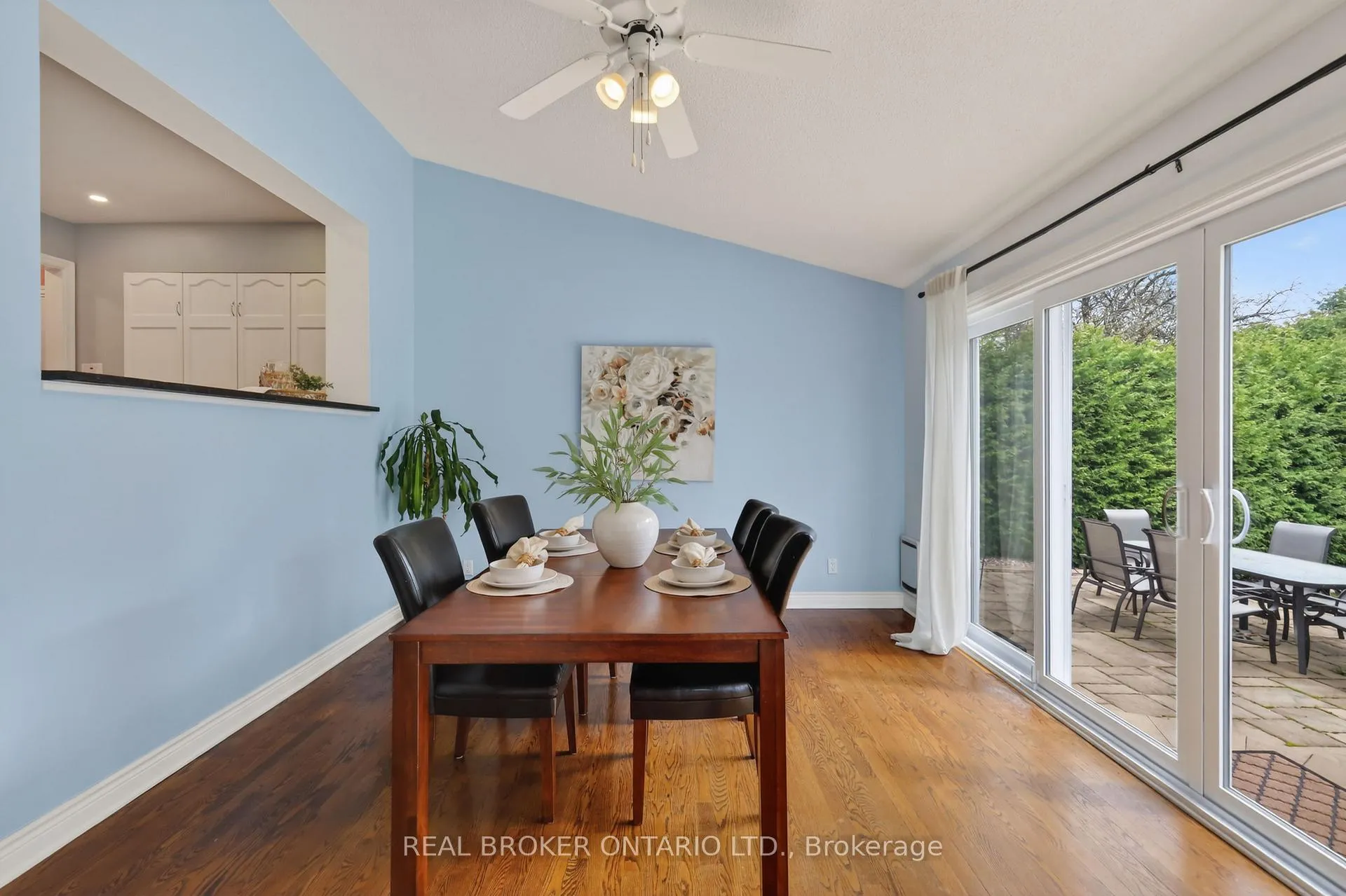 Photo 9 of 1572 Dorion Avenue, Ottawa, Riverview Park — HOMEH