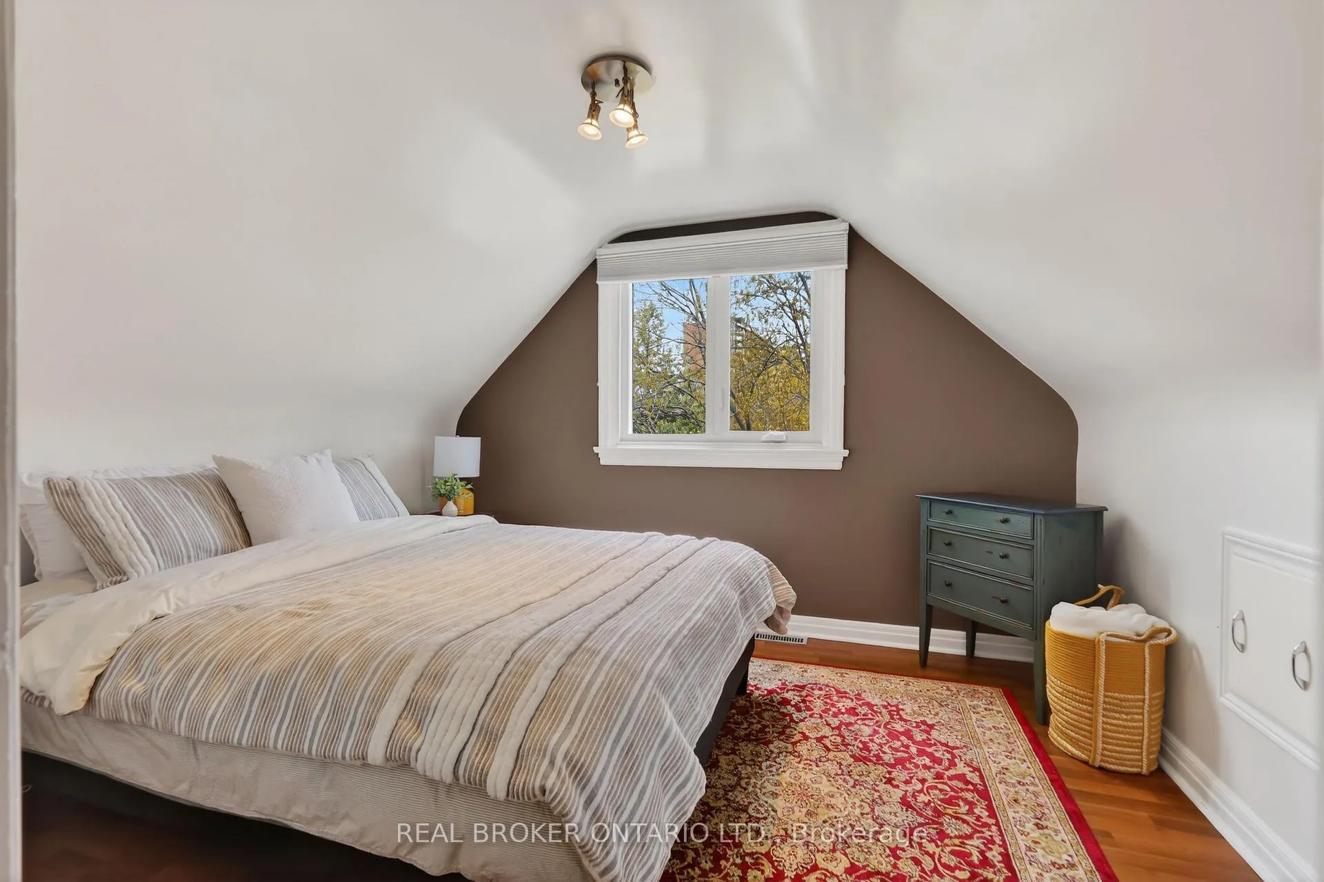 Photo 17 of 1572 Dorion Avenue, Ottawa, Riverview Park — HOMEH