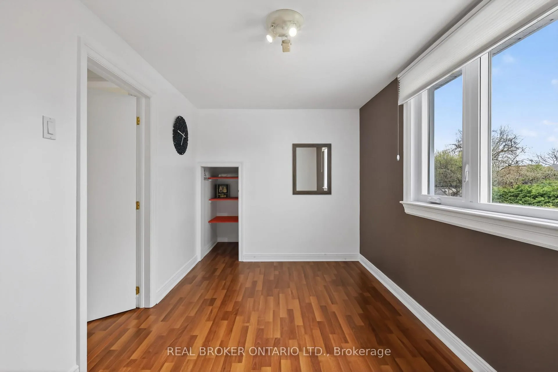 Photo 19 of 1572 Dorion Avenue, Ottawa, Riverview Park — HOMEH