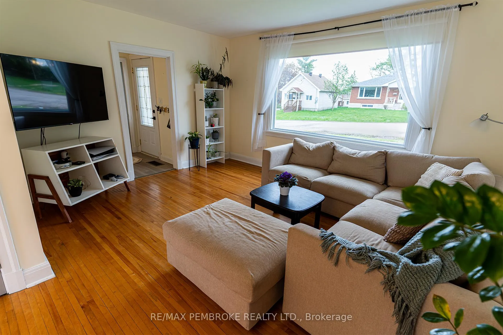 Photo 13 of 144 Morris Street, Pembroke — HOMEH