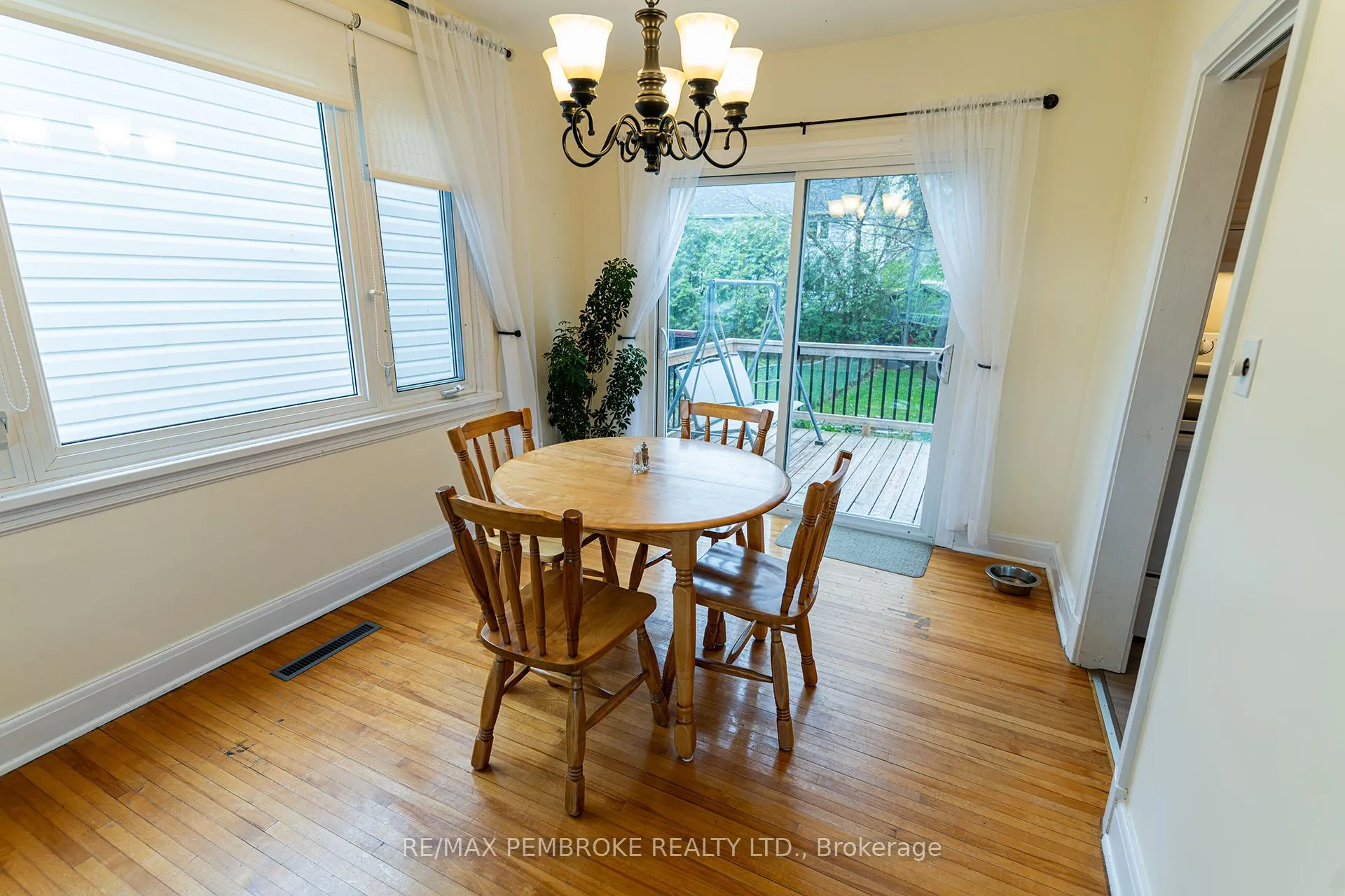 Photo 14 of 144 Morris Street, Pembroke — HOMEH