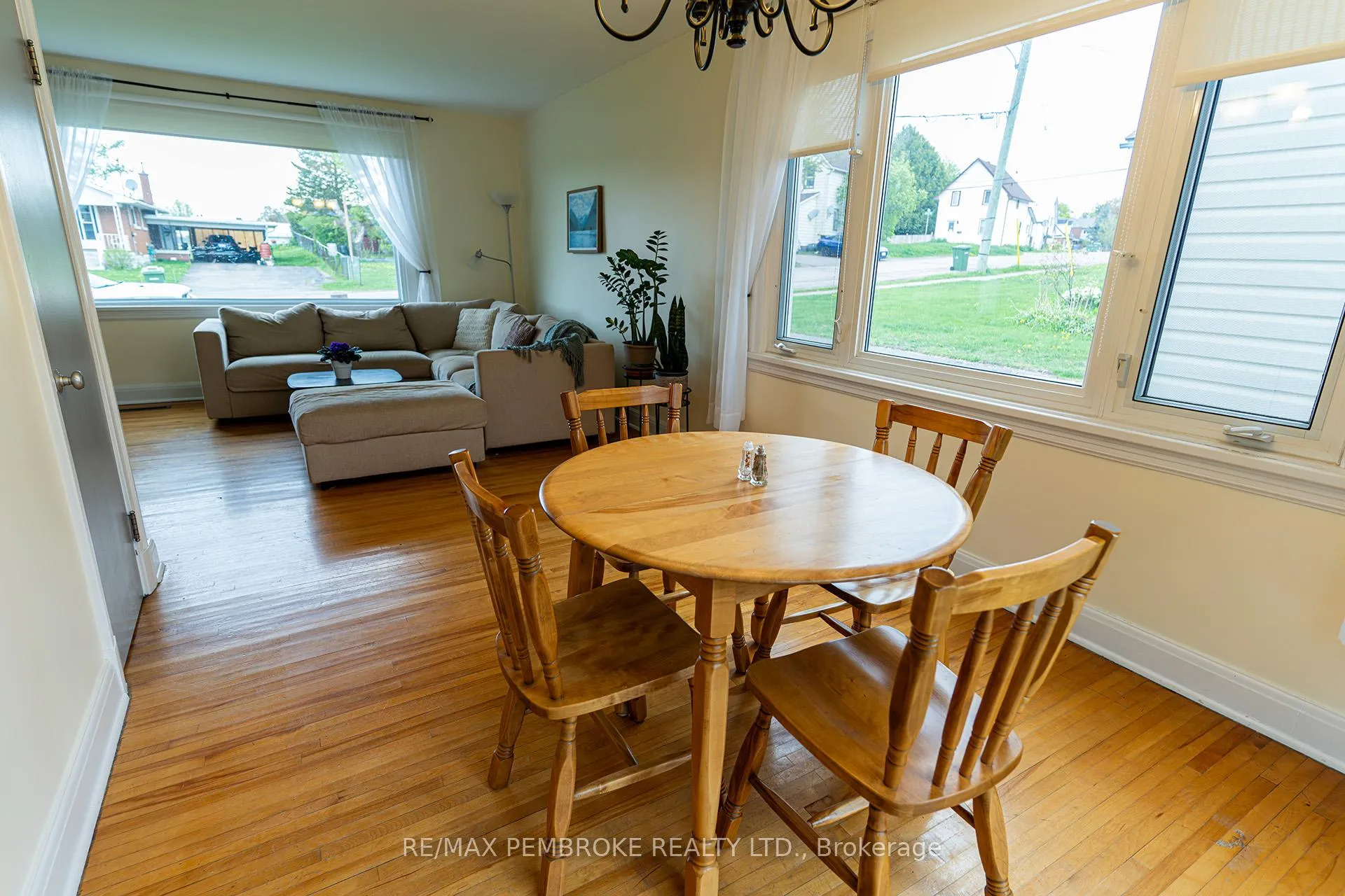 Photo 15 of 144 Morris Street, Pembroke — HOMEH