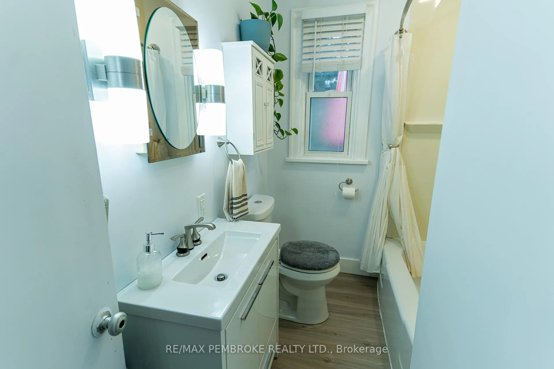 Photo 20 of 144 Morris Street, Pembroke — HOMEH