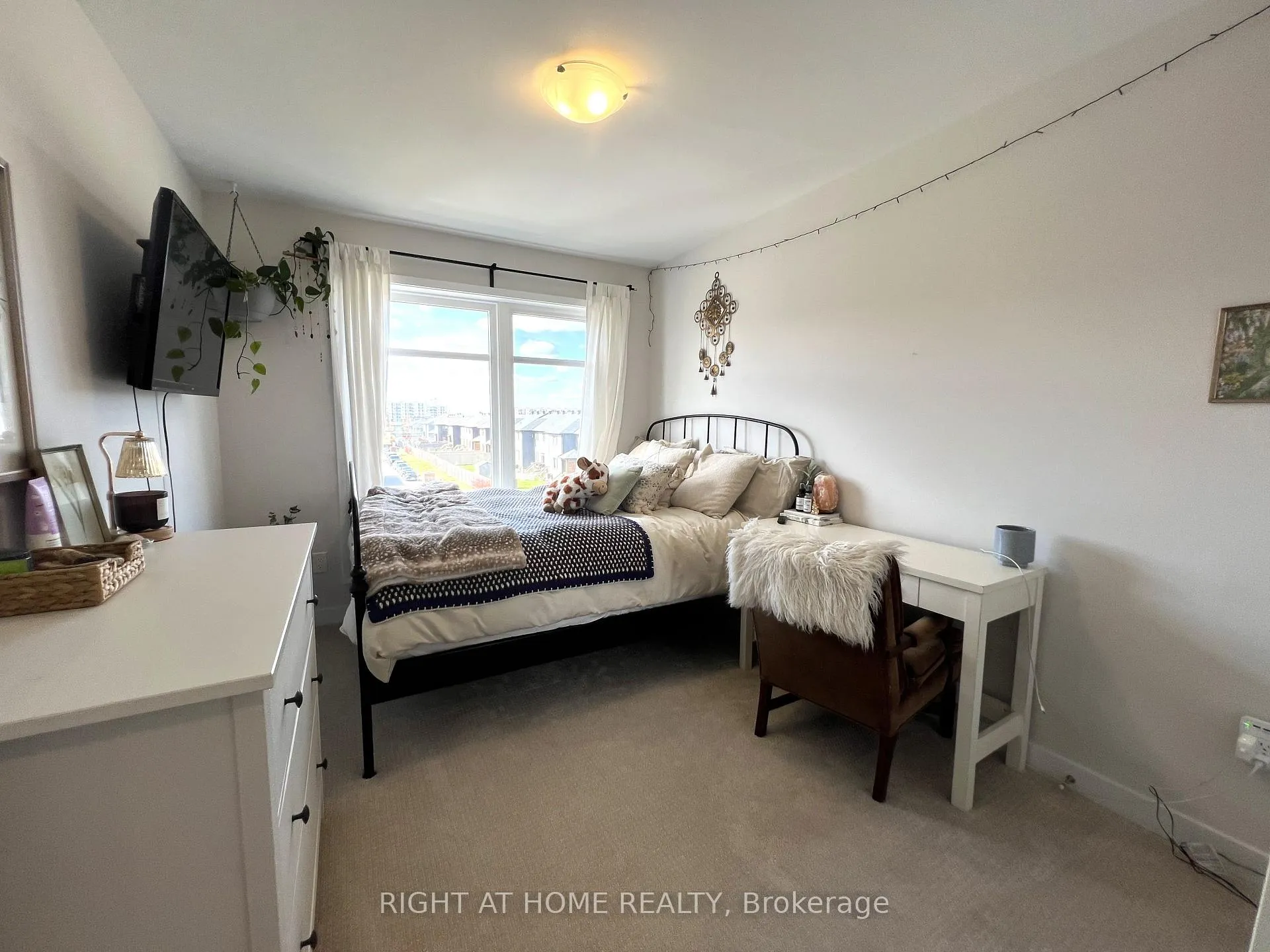 Photo 17 of 102 Visor Pvt, Ottawa, Kanata - Emerald Meadows/Trailwest — HOMEH