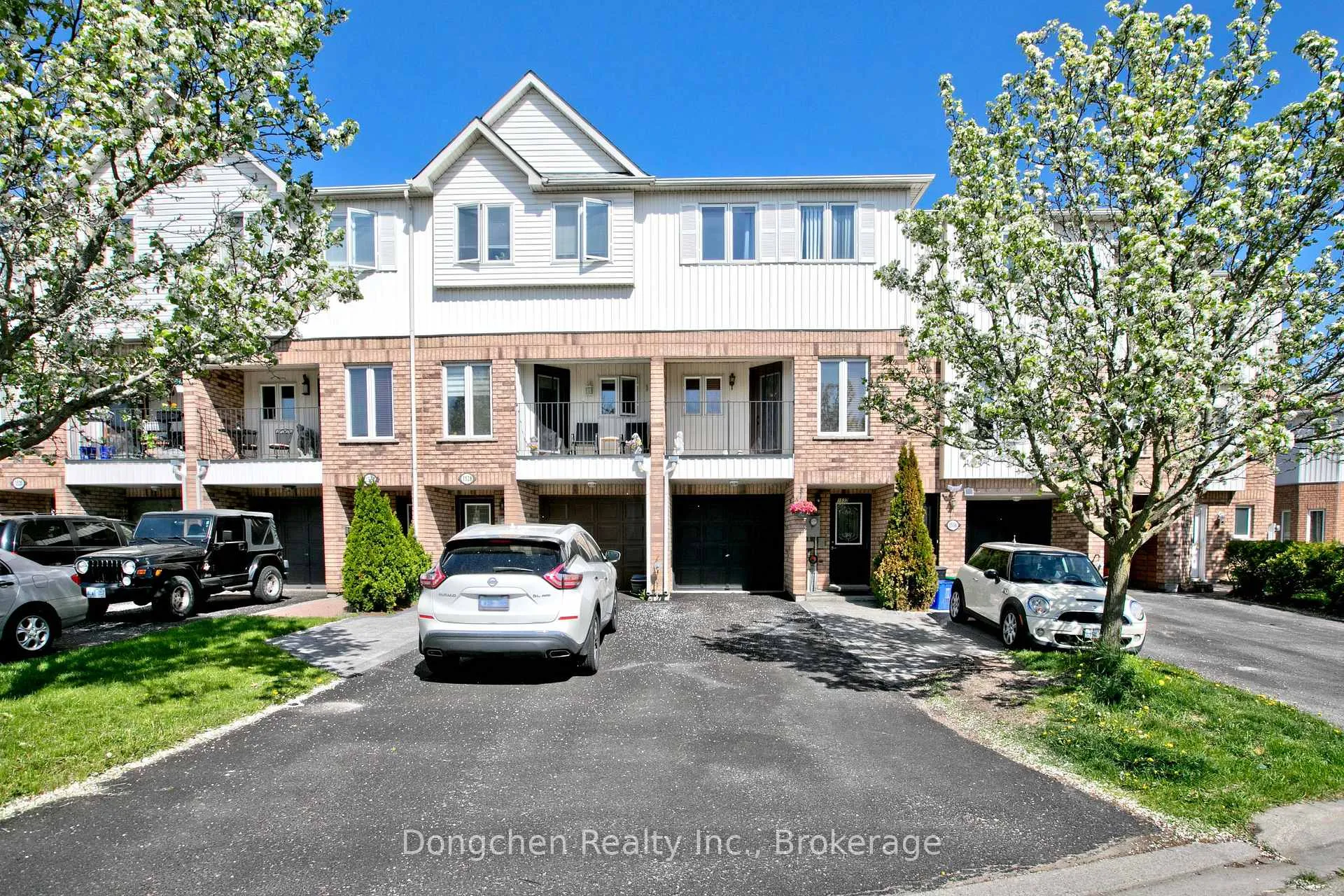 Front of 1532 hummingbird Court