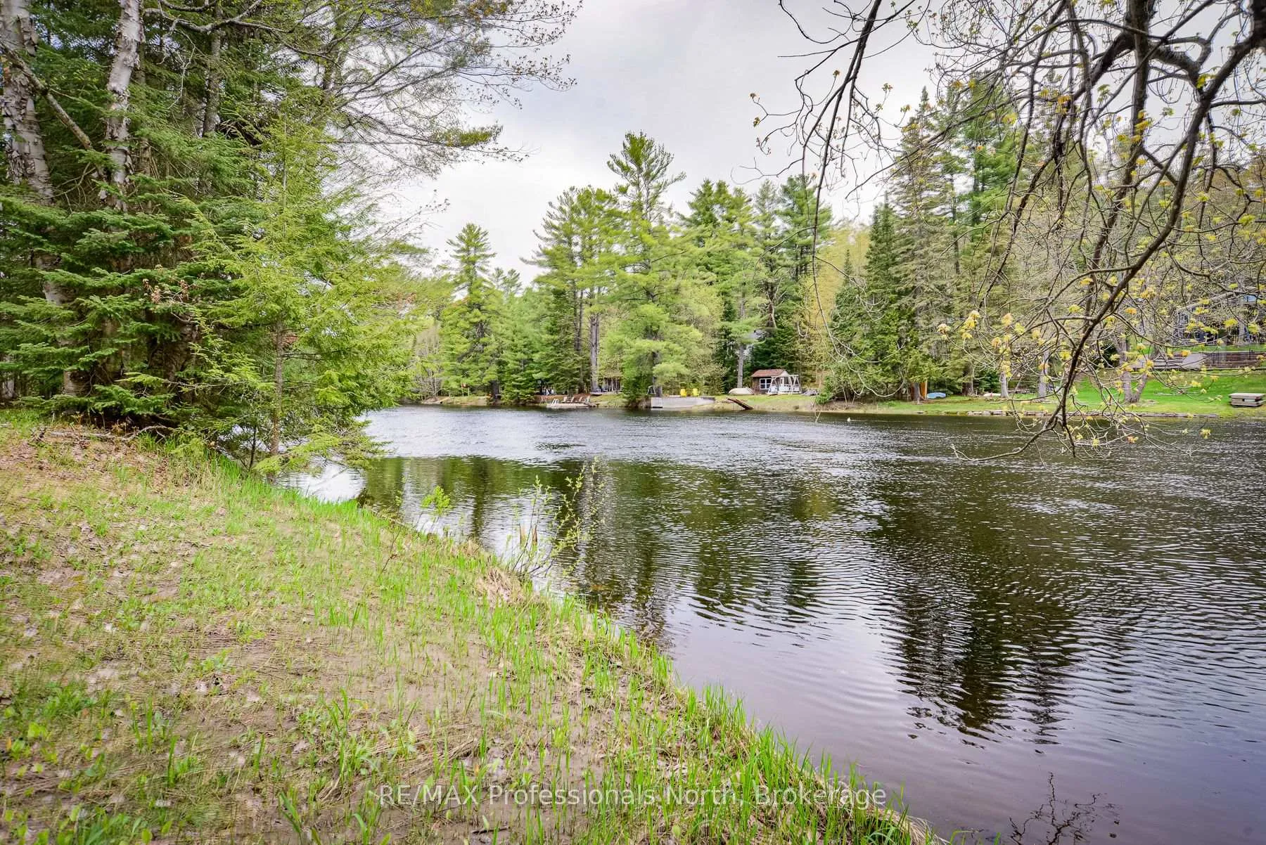 Photo 21 of 1011 Harmony Lane Private, Bracebridge, Macaulay — HOMEH