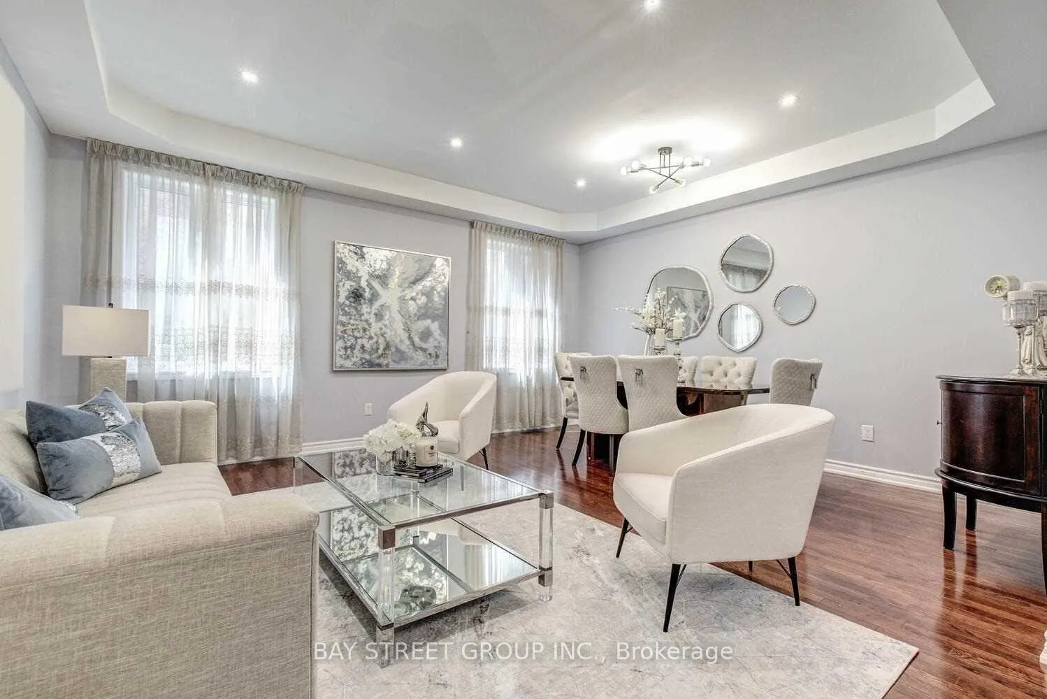 Photo 3 of Unit Upper, 134 Ascalon Drive, Vaughan, Maple — HOMEH