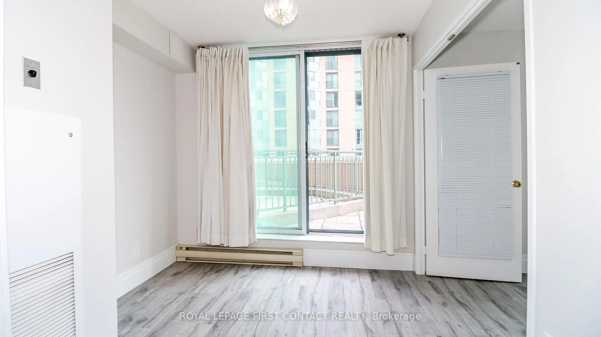 Photo 12 of Unit 309, 140 Dunlop Street E, Barrie, City Centre — HOMEH