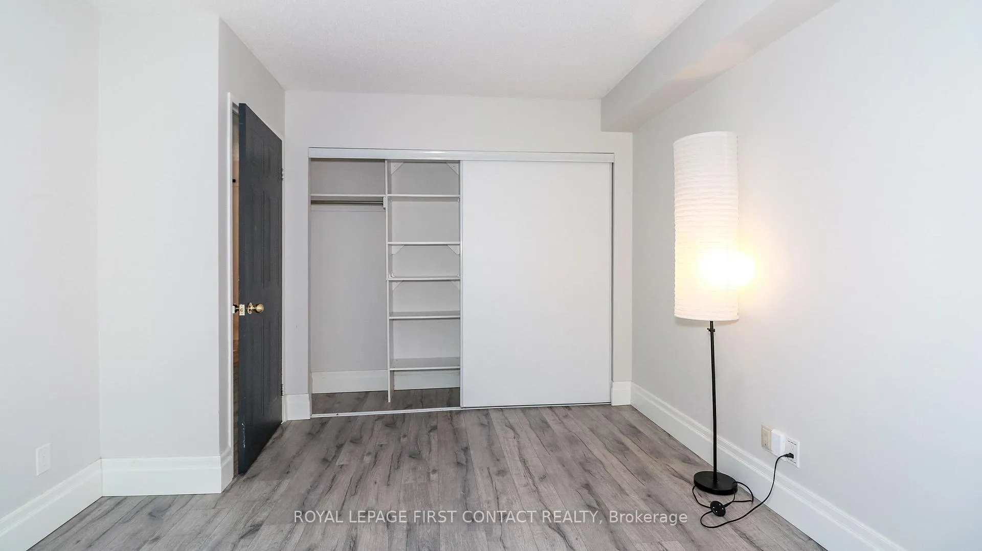 Photo 14 of Unit 309, 140 Dunlop Street E, Barrie, City Centre — HOMEH