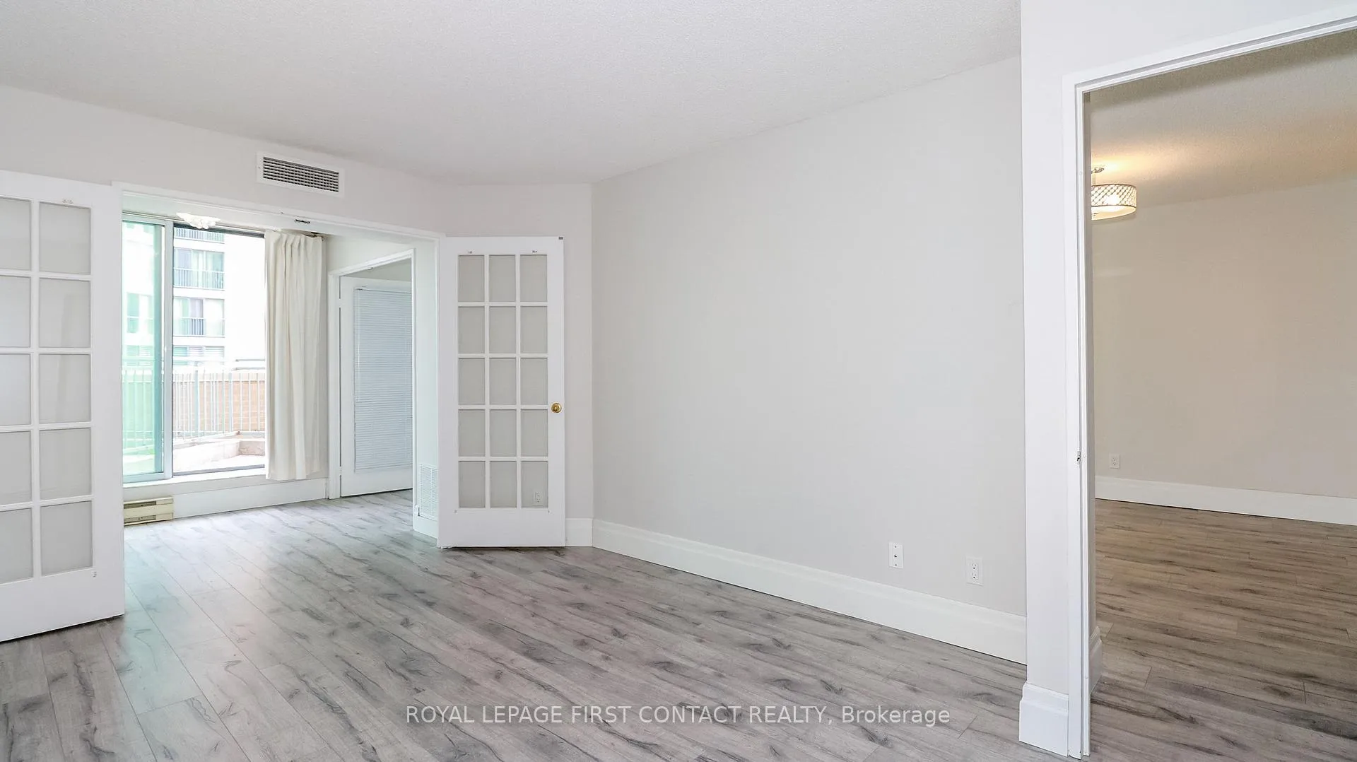 Photo 15 of Unit 309, 140 Dunlop Street E, Barrie, City Centre — HOMEH