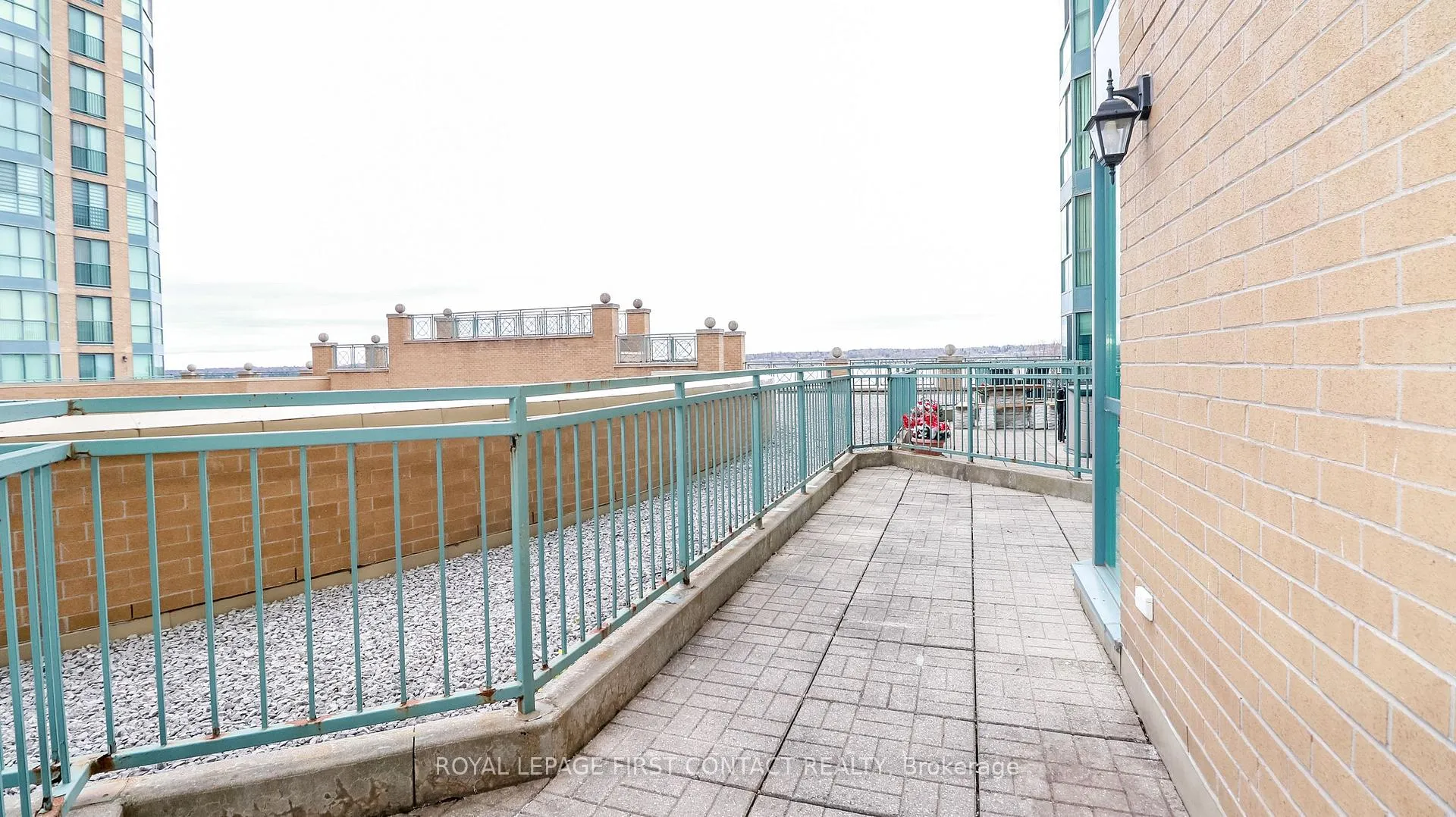 Photo 17 of Unit 309, 140 Dunlop Street E, Barrie, City Centre — HOMEH