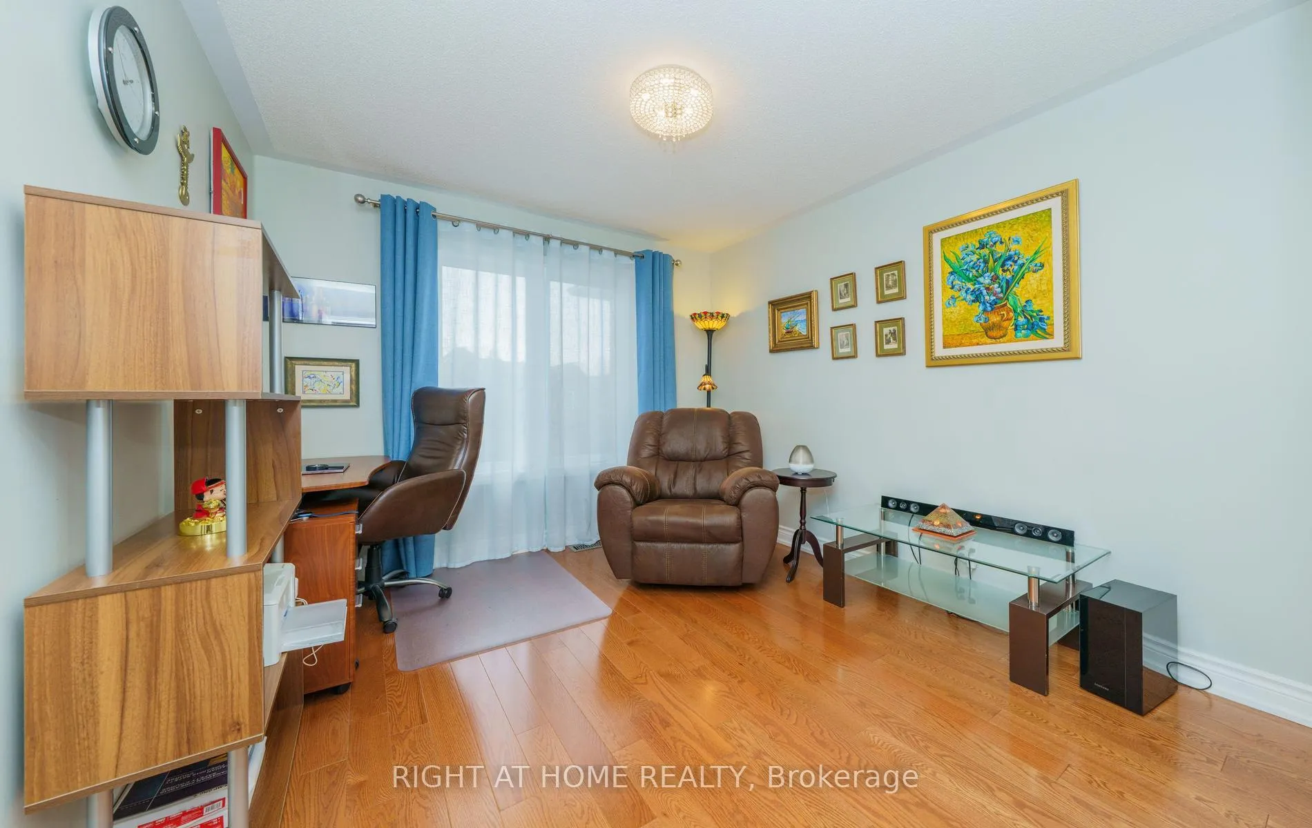 Photo 14 of 21 Marshview Avenue, Aurora, Bayview Northeast — HOMEH