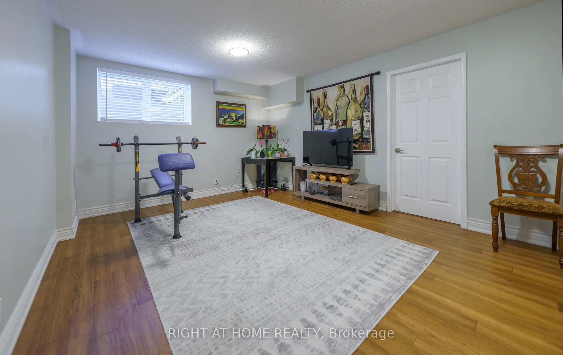 Photo 16 of 21 Marshview Avenue, Aurora, Bayview Northeast — HOMEH