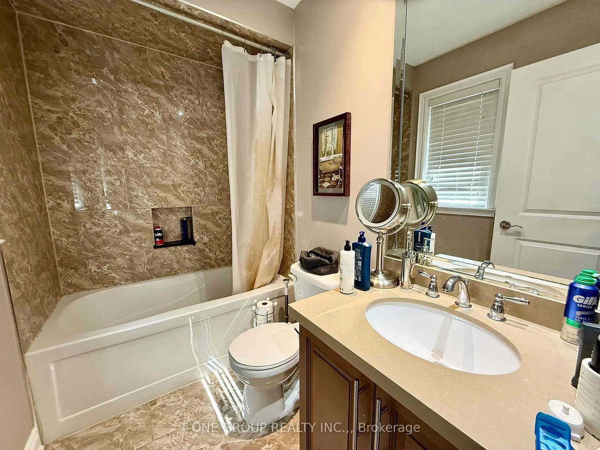 Photo 15 of 92 Grandview Avenue, Markham, Grandview — HOMEH
