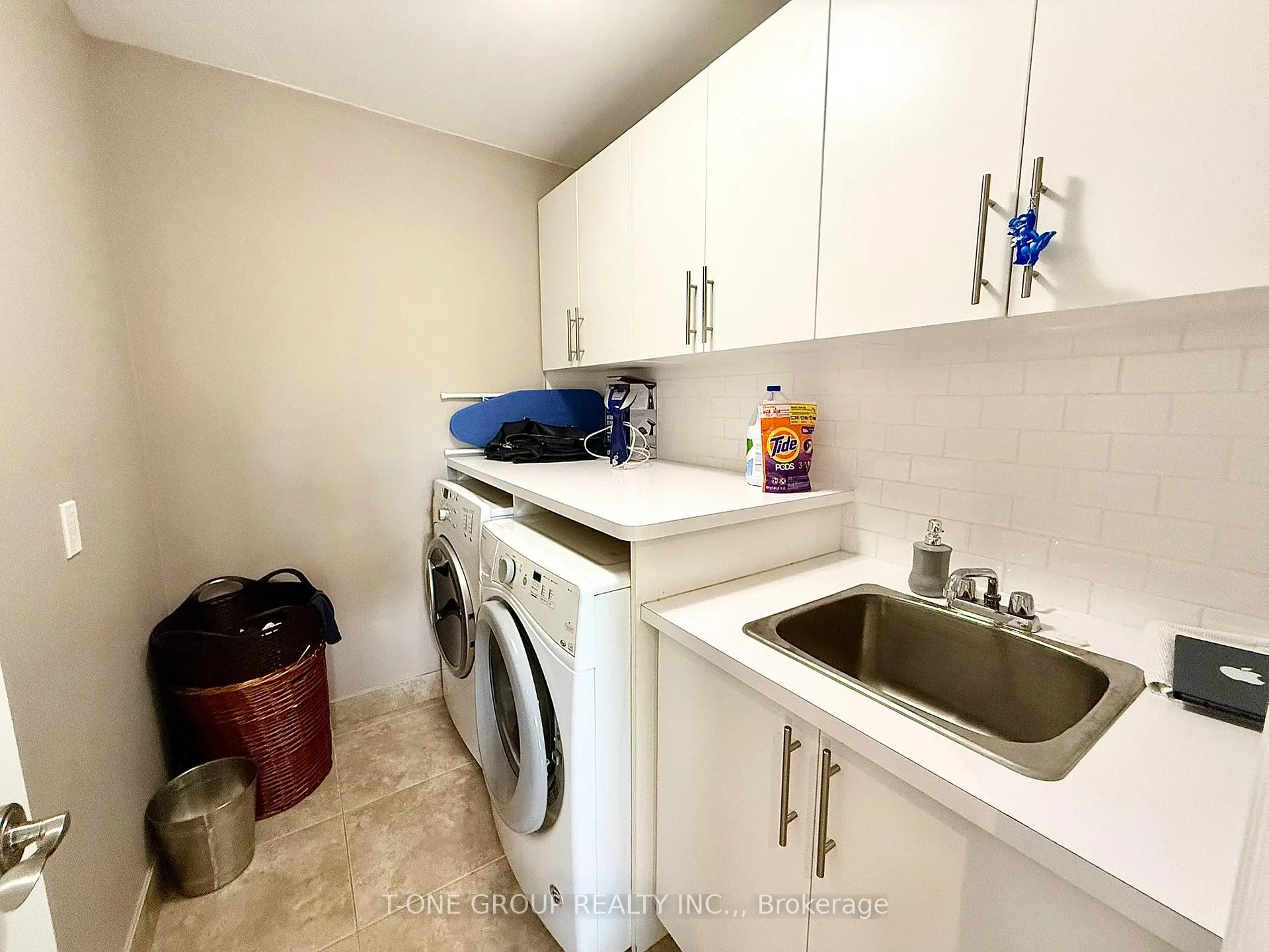 Photo 20 of 92 Grandview Avenue, Markham, Grandview — HOMEH