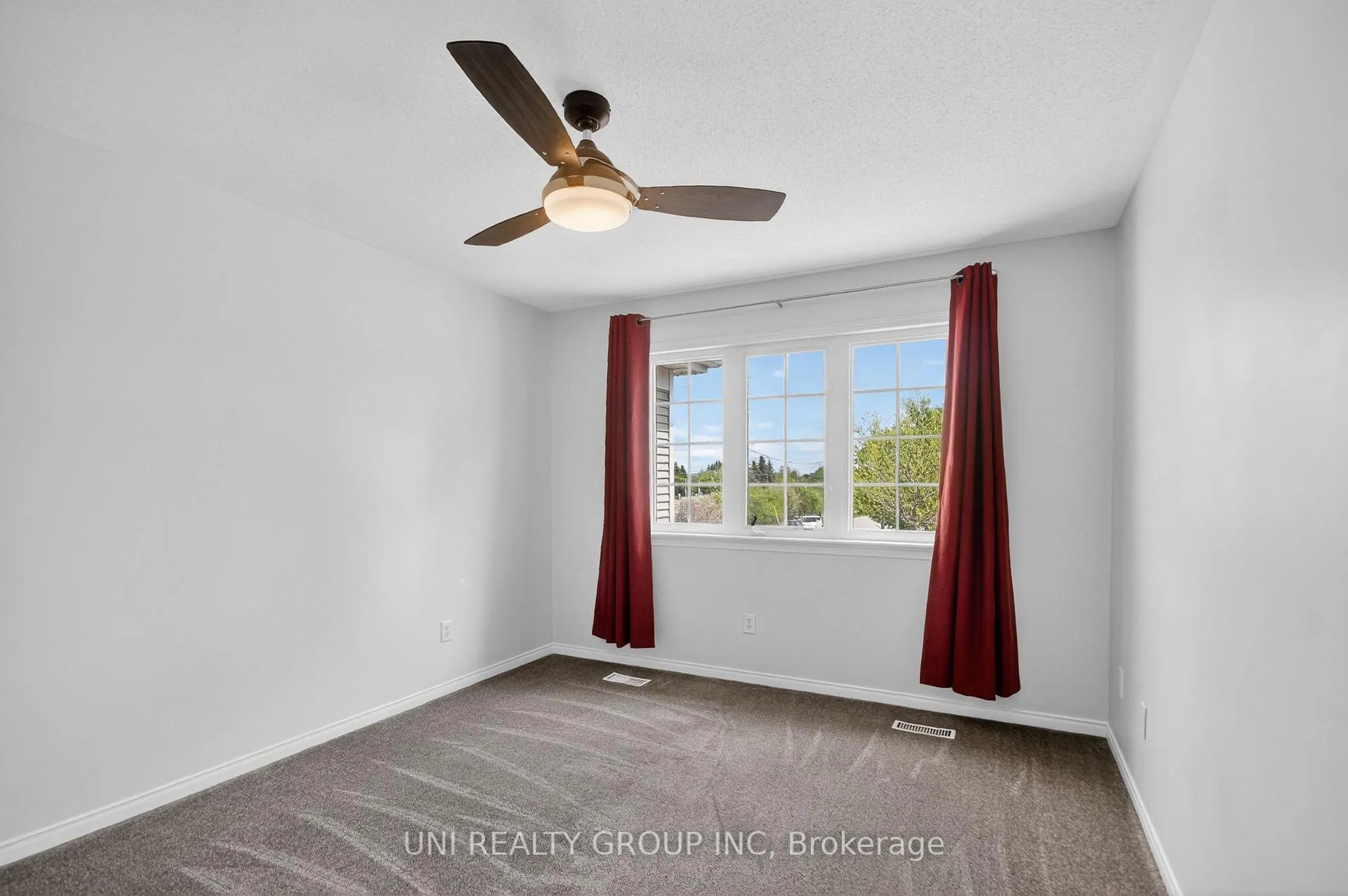 Photo 29 of 546 Ashbourne Crescent, Ottawa, Barrhaven - Stonebridge — HOMEH