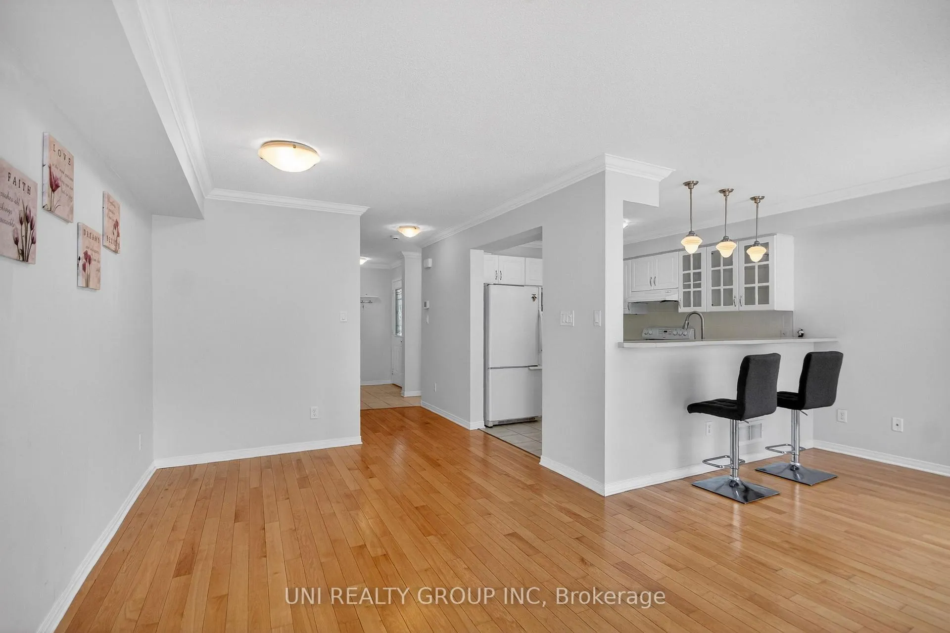 Photo 8 of 546 Ashbourne Crescent, Ottawa, Barrhaven - Stonebridge — HOMEH